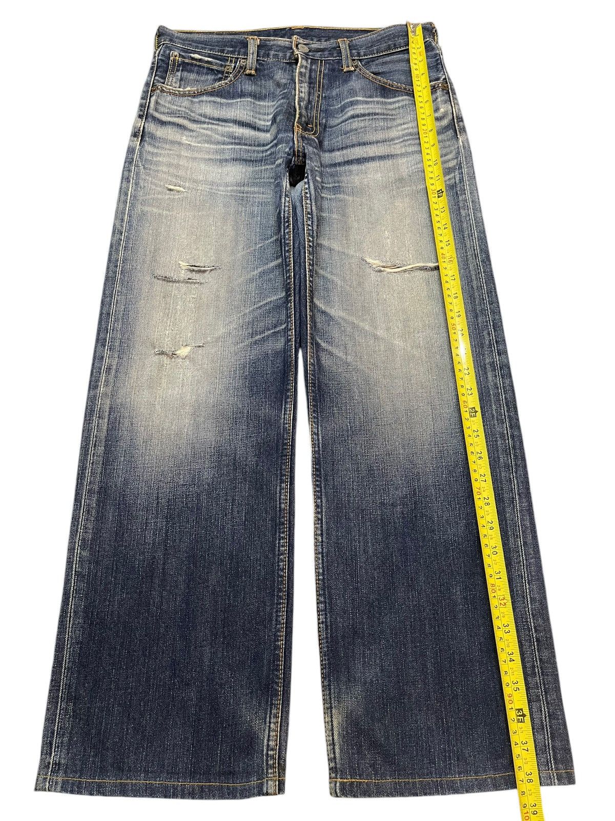 Levi's Vintage 90s Levis 703 Blue Faded Wash Distressed Baggy Jeans Size US 31 - 13 Thumbnail