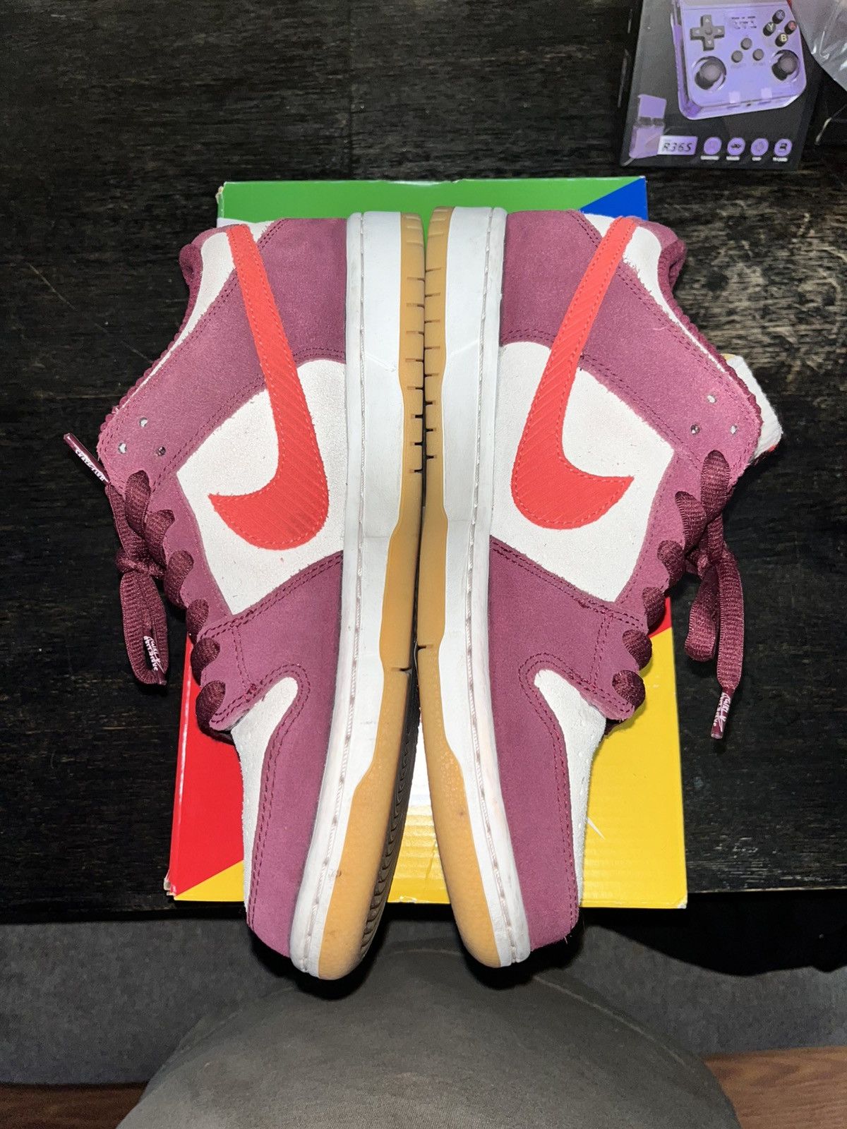 Nike SB Nike sb dunk low “skate like a girl” Size US 8.5 / EU 41-42 - 9 Thumbnail