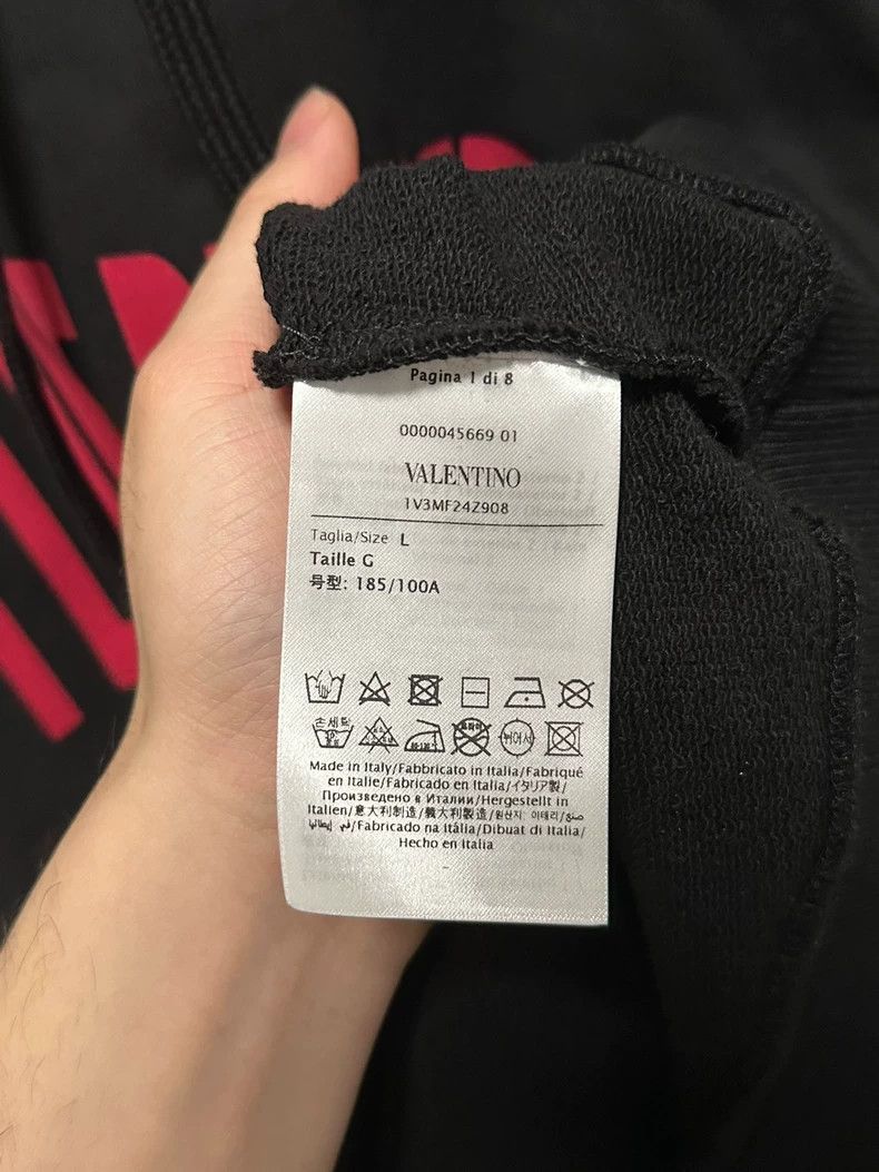 Valentino Valentino Valentino Black Hoodie with Large Logo-2506 Size US L / EU 52-54 / 3 - 4 Thumbnail