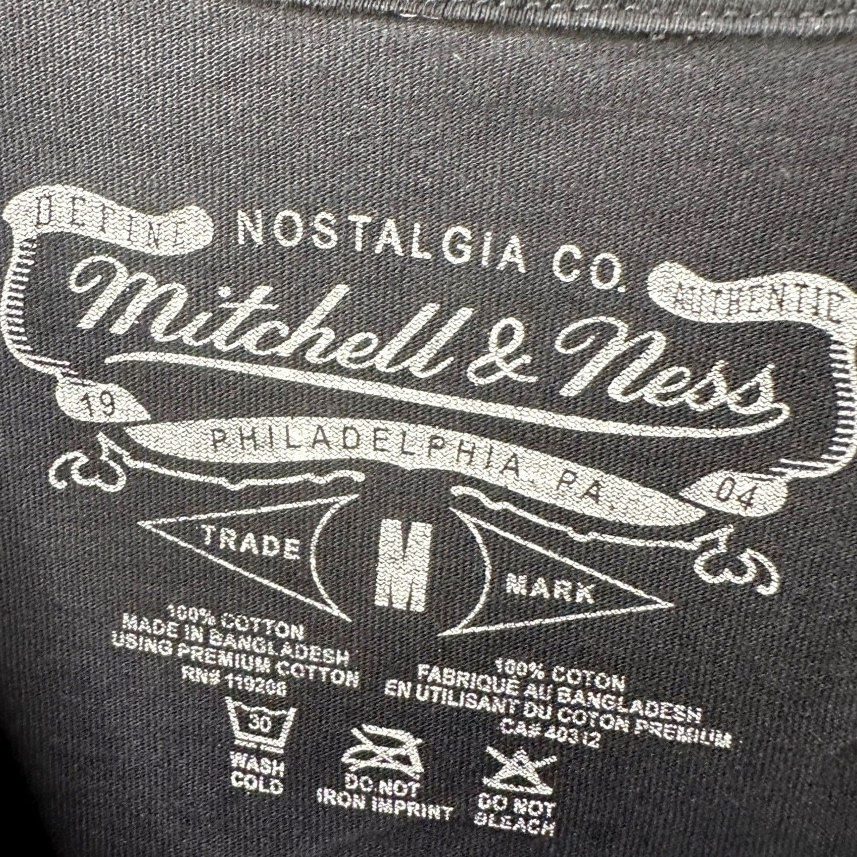 Mitchell & Ness VINTAGE Mitchell Ness Utah Jazz All Star Weekend 1993 Graphic Print T-Shirt Mens Medium Black Crew Neck Short Sleeve Tee Shirt Size US M / EU 48-50 / 2 - 5 Thumbnail