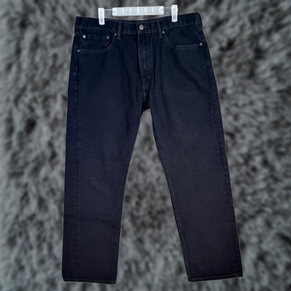 Levi's Levis 505 Jeans Mens 38x30 Black Straight Leg Denim Classic Fit 100% Cotton Regular Waist 30 Inseam 9-12 Rise Zipper Button Pockets Logo 5-Pocket Size US 38 / EU 54 - 1 Thumbnail