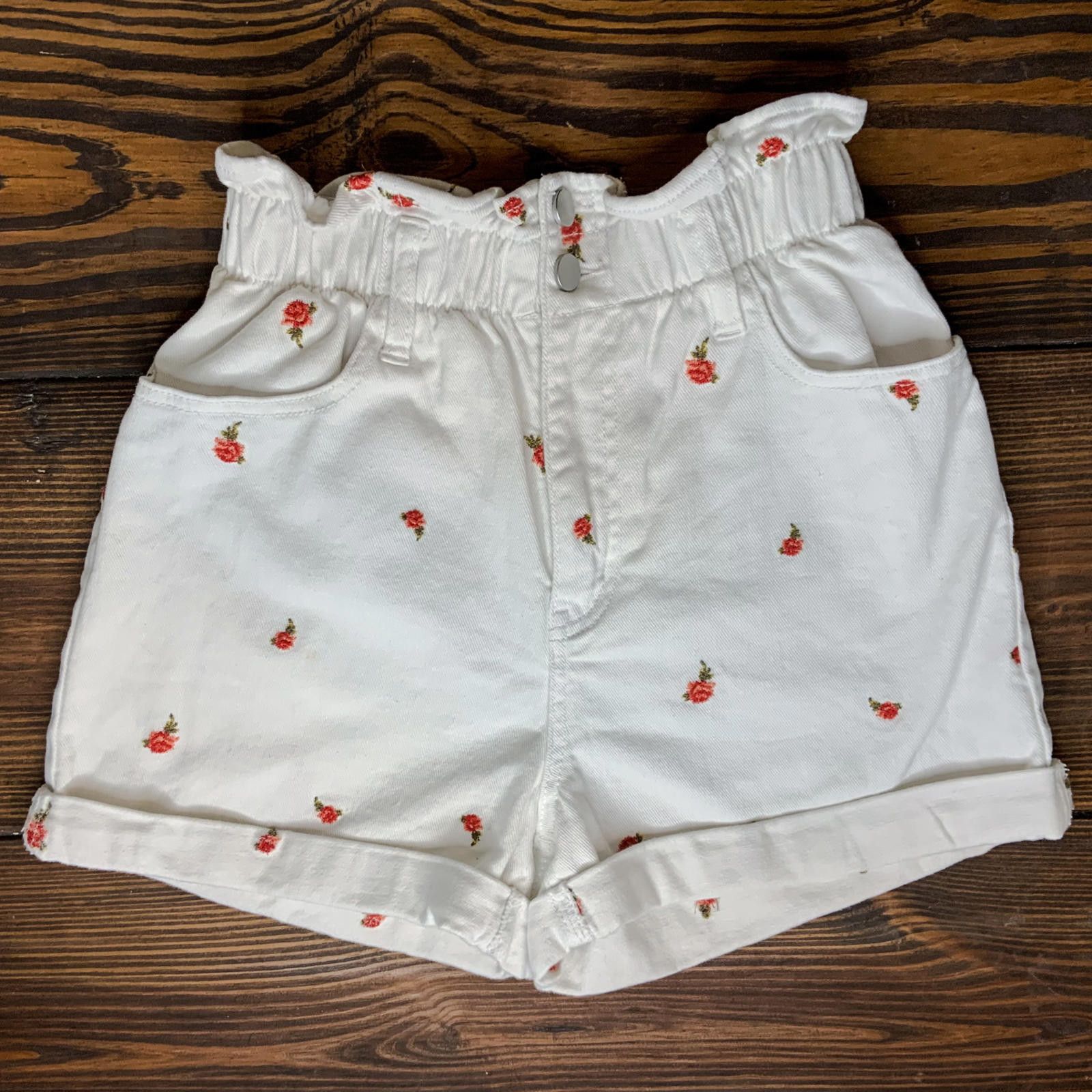 Designer Vintage Pinup High Waist Floral Embroidered Denim Shorts Size 28" / US 6 / IT 42 - 1 Thumbnail