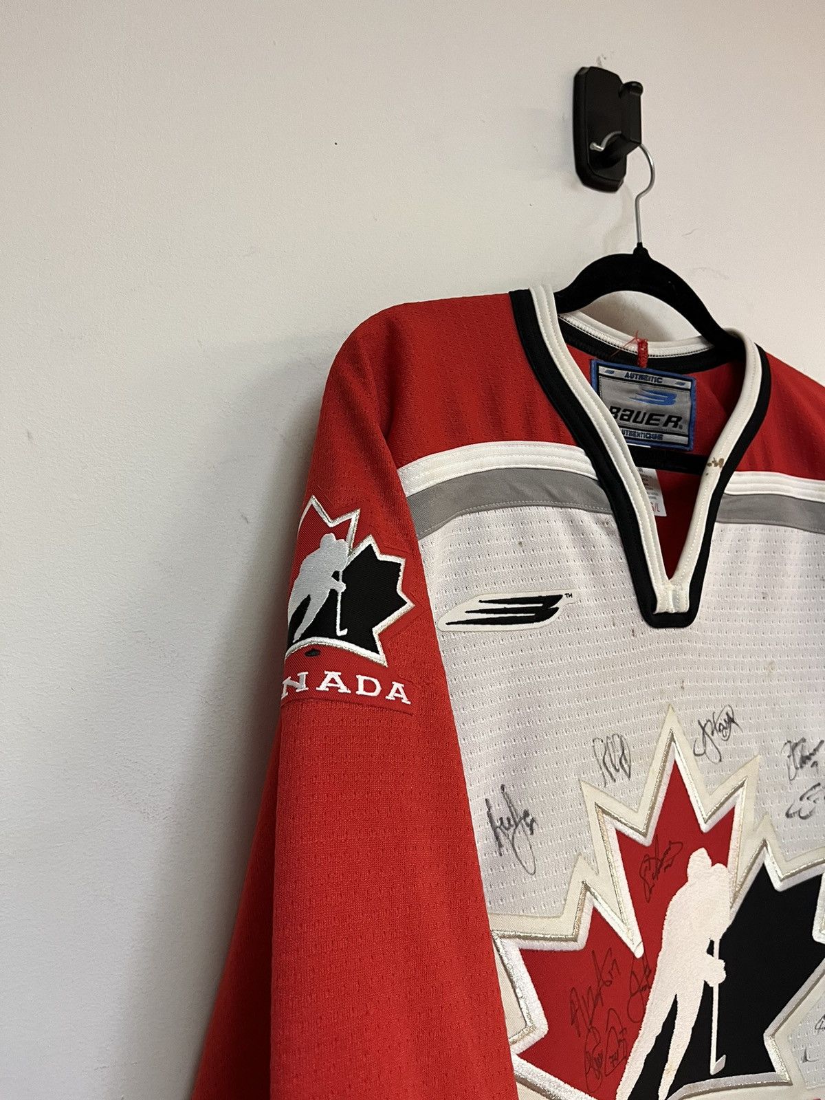 Vintage 1998 Team Canada Jersey Size US L / EU 52-54 / 3 - 4 Thumbnail