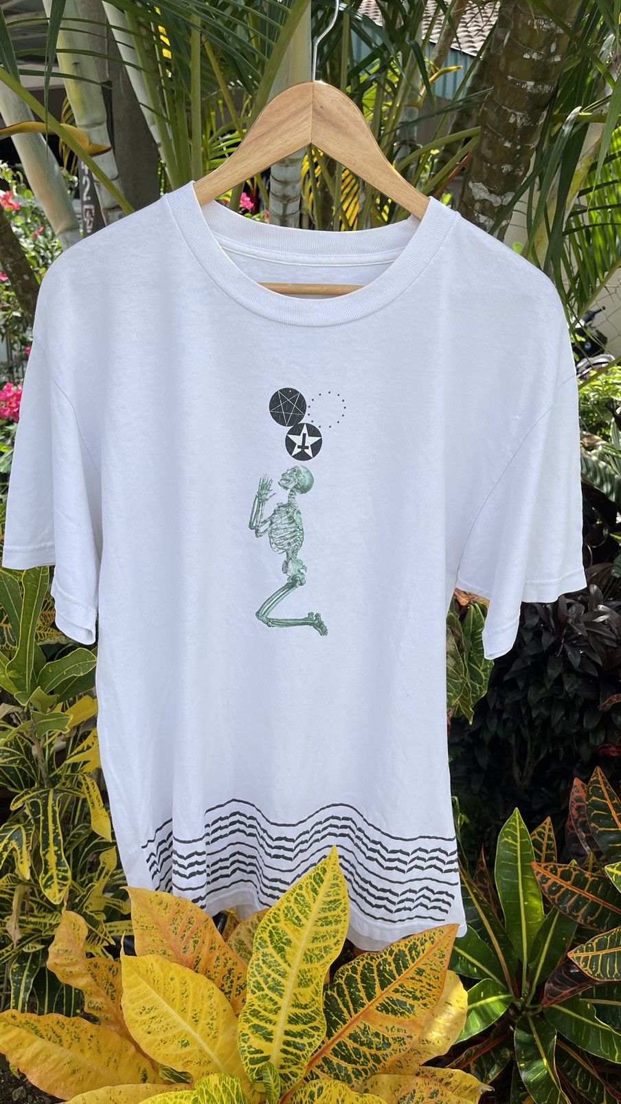 A$AP Rocky vintage’y2k🔥BLACK SCALE🔥Yeezus Skull white Tshirt Size US L / EU 52-54 / 3 - 2 Thumbnail