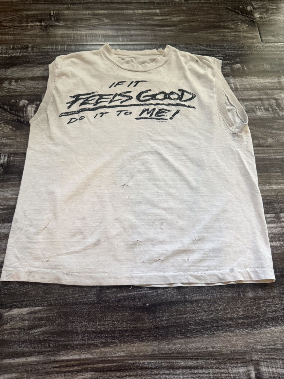 Vintage Thrashed Faded 70's white sleeveless tee Size US L / EU 52-54 / 3 - 1 Thumbnail
