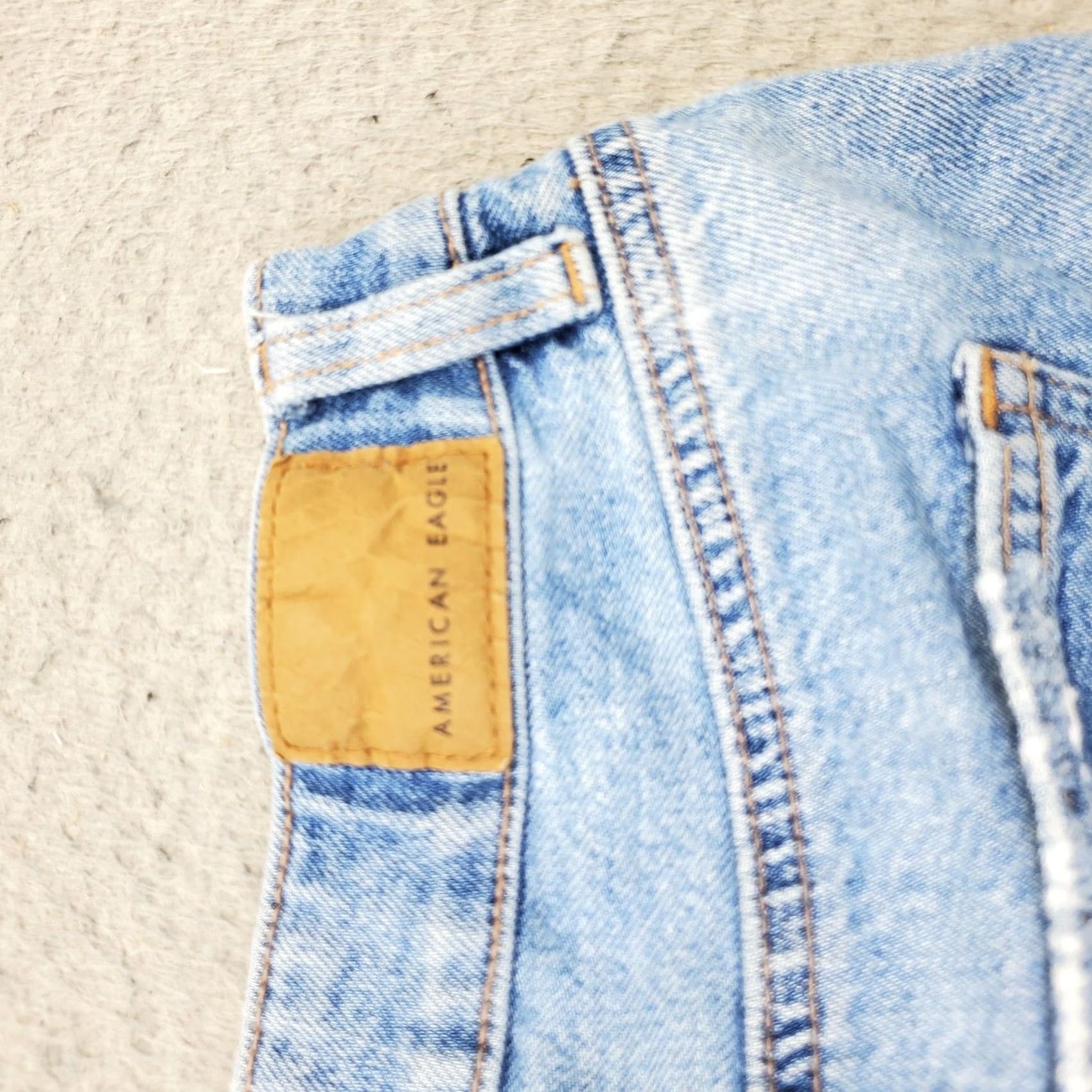 American Eagle Outfitters American Eagle Outfitters Womens 2 Blue Denim 5-Pocket Design Mom Shorts Size 26" / US 2 / IT 38 - 7 Thumbnail