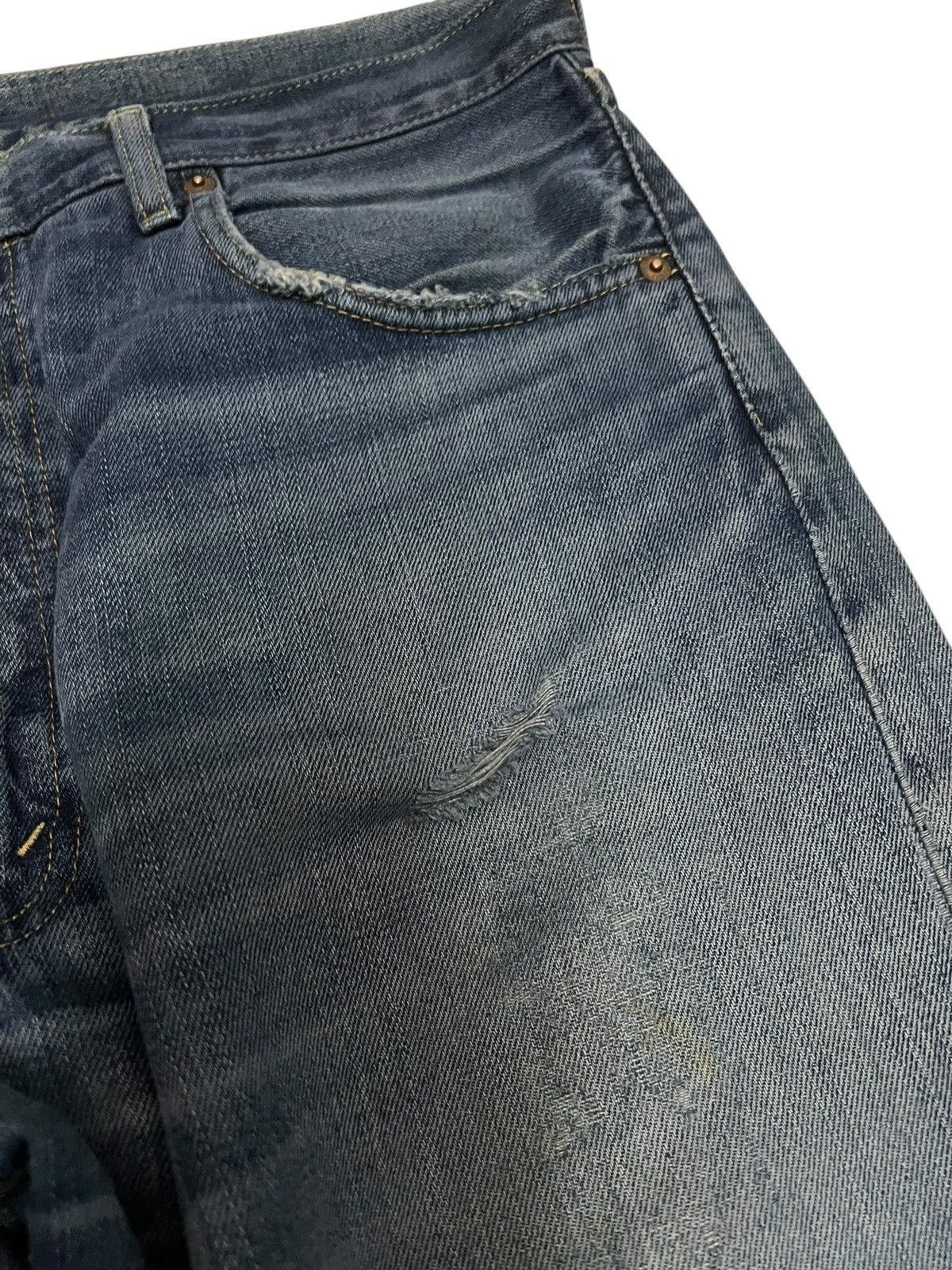 Levi's 90’s Levis 502 Big E Selvedge Distress Jean Size US 36 / EU 52 - 7 Thumbnail