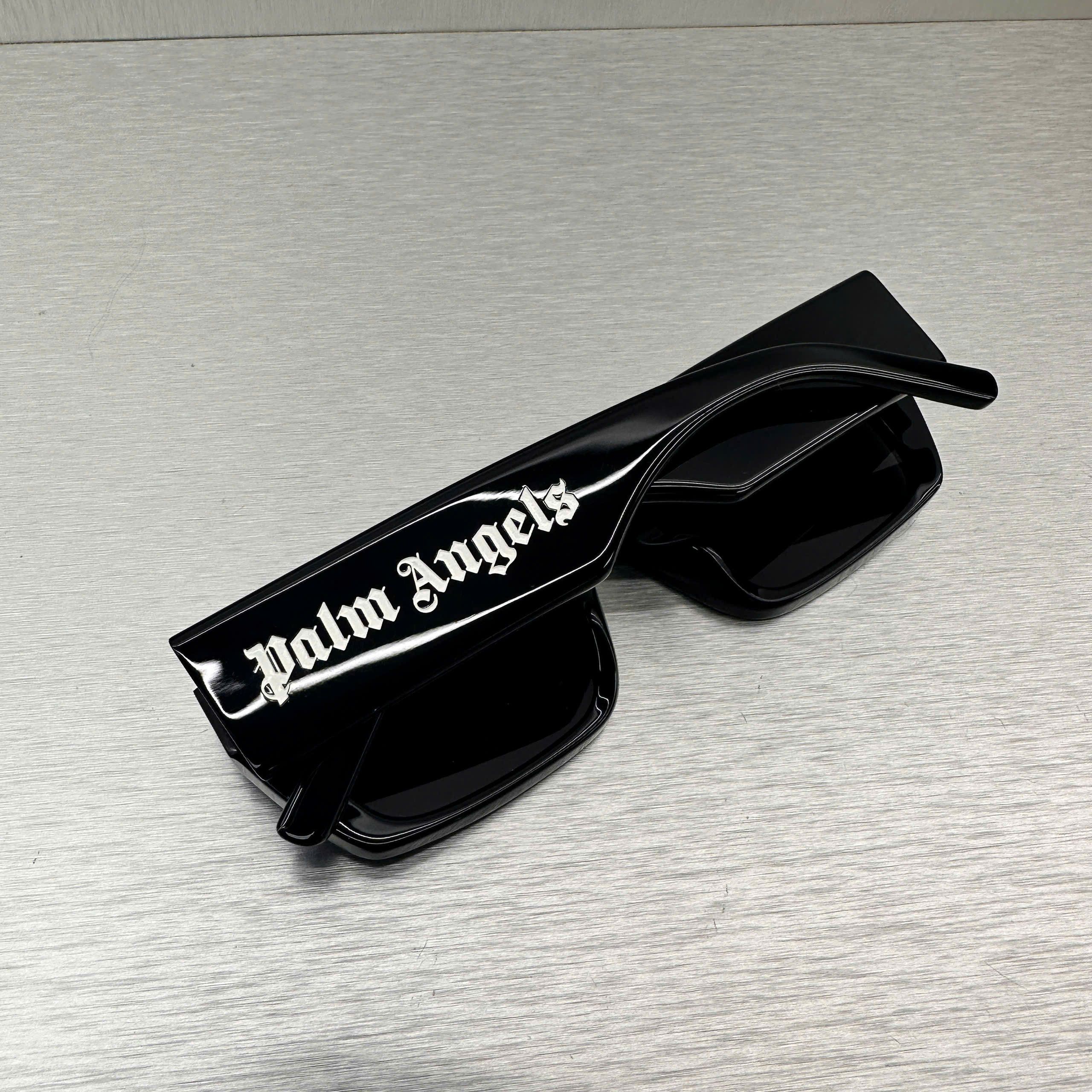 Palm Angels PALM ANGELS PERI002C99PLA001 1007 Sunglasses BLACK Size ONE SIZE - 1 Thumbnail