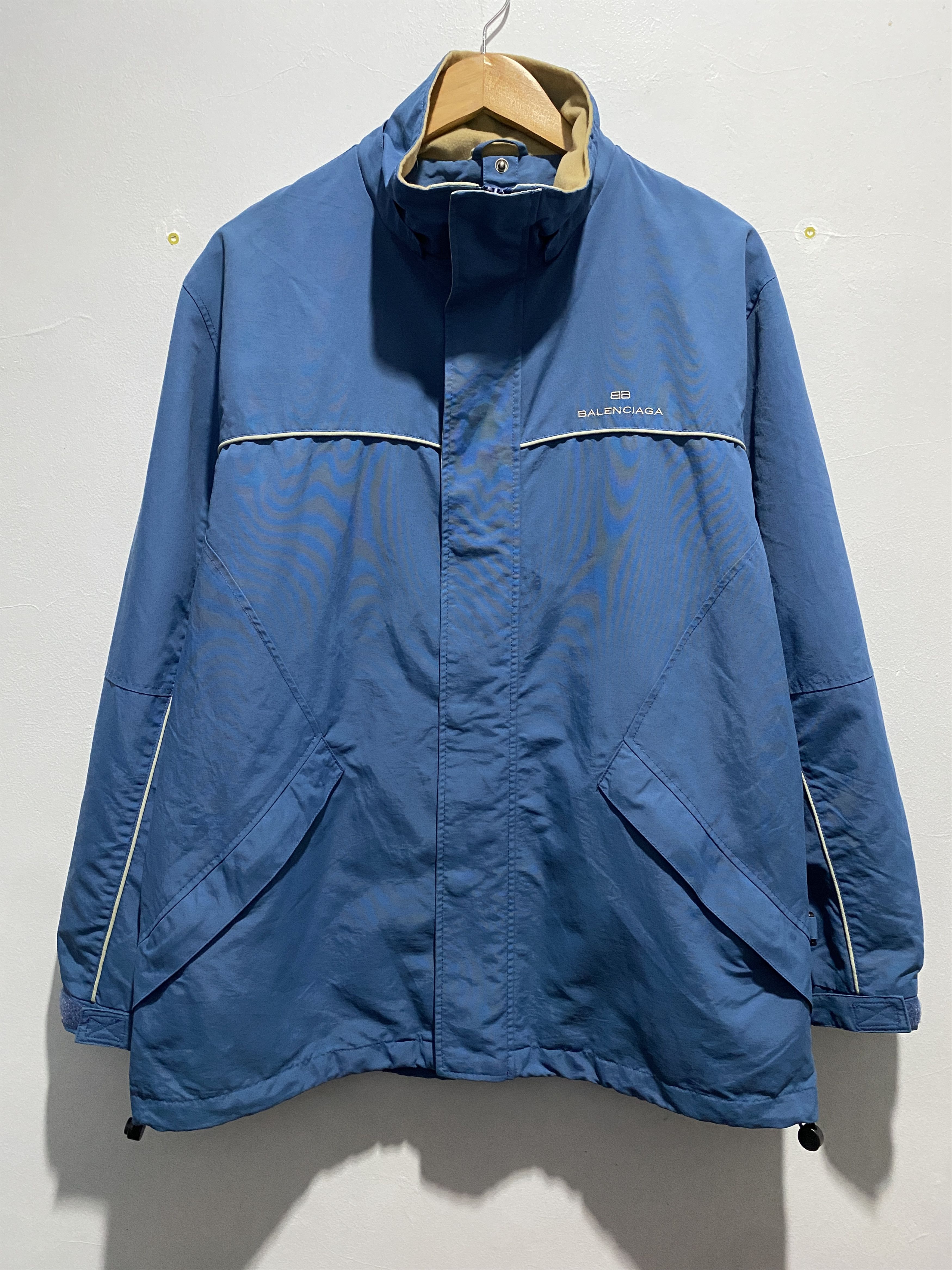 Balenciaga Balenciaga Embroidered Light Jacket L/XL Size US XL / EU 56 / 4 - 2 Thumbnail