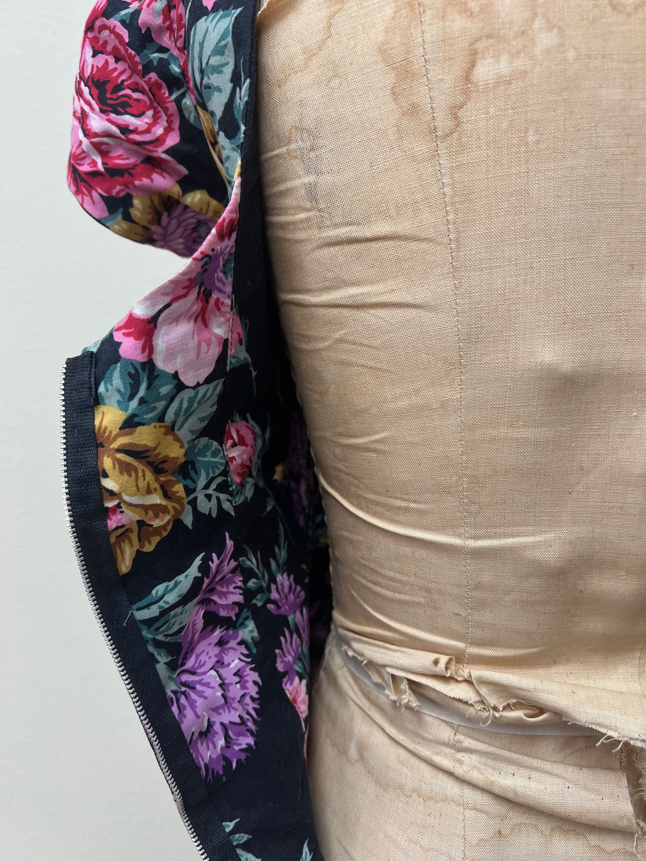 Other EUC Vintage 1980s Floral Full Skirt Black Pink Dress Medium Size M / US 6-8 / IT 42-44 - 10 Thumbnail