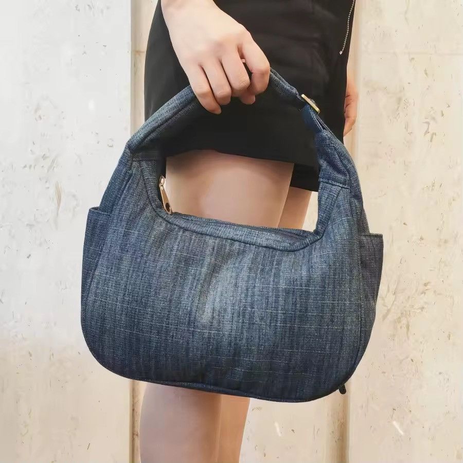 Japanese Brand × Vintage Large Capasity Denim Jean Hobo Bag Size ONE SIZE - 1 Thumbnail