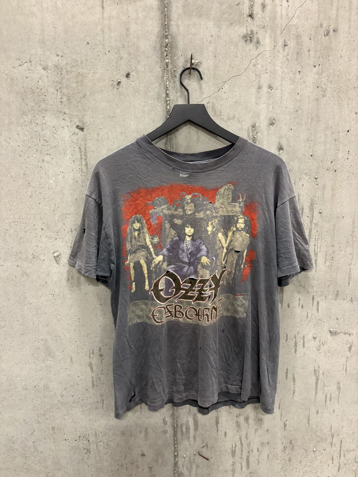 Band Tees Vintage Ozzy No Rest Wicked Shirt Thrashed Fade Grunge Band Size US L / EU 52-54 / 3 - 1 Thumbnail