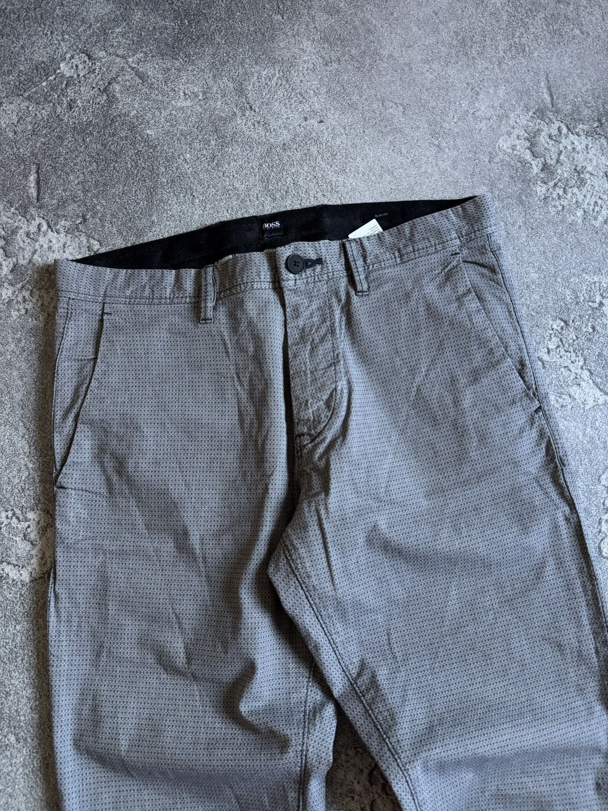 Hugo Boss Hugo boss 32/30 casual pants chinos trousers old money Size US 32 / EU 48 - 9 Thumbnail