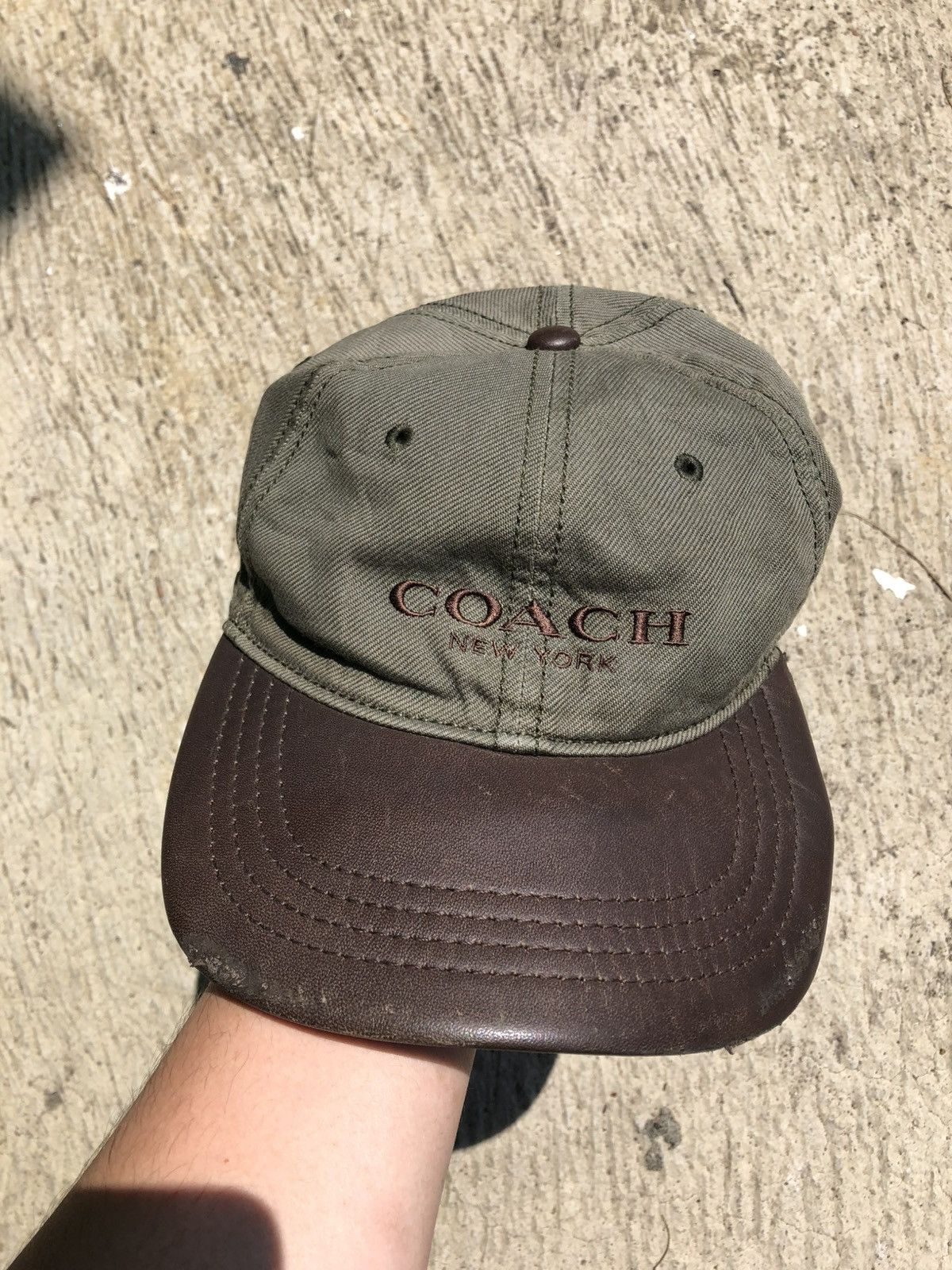 Coach × Vintage Vintage Coach Hat Size ONE SIZE - 1 Thumbnail
