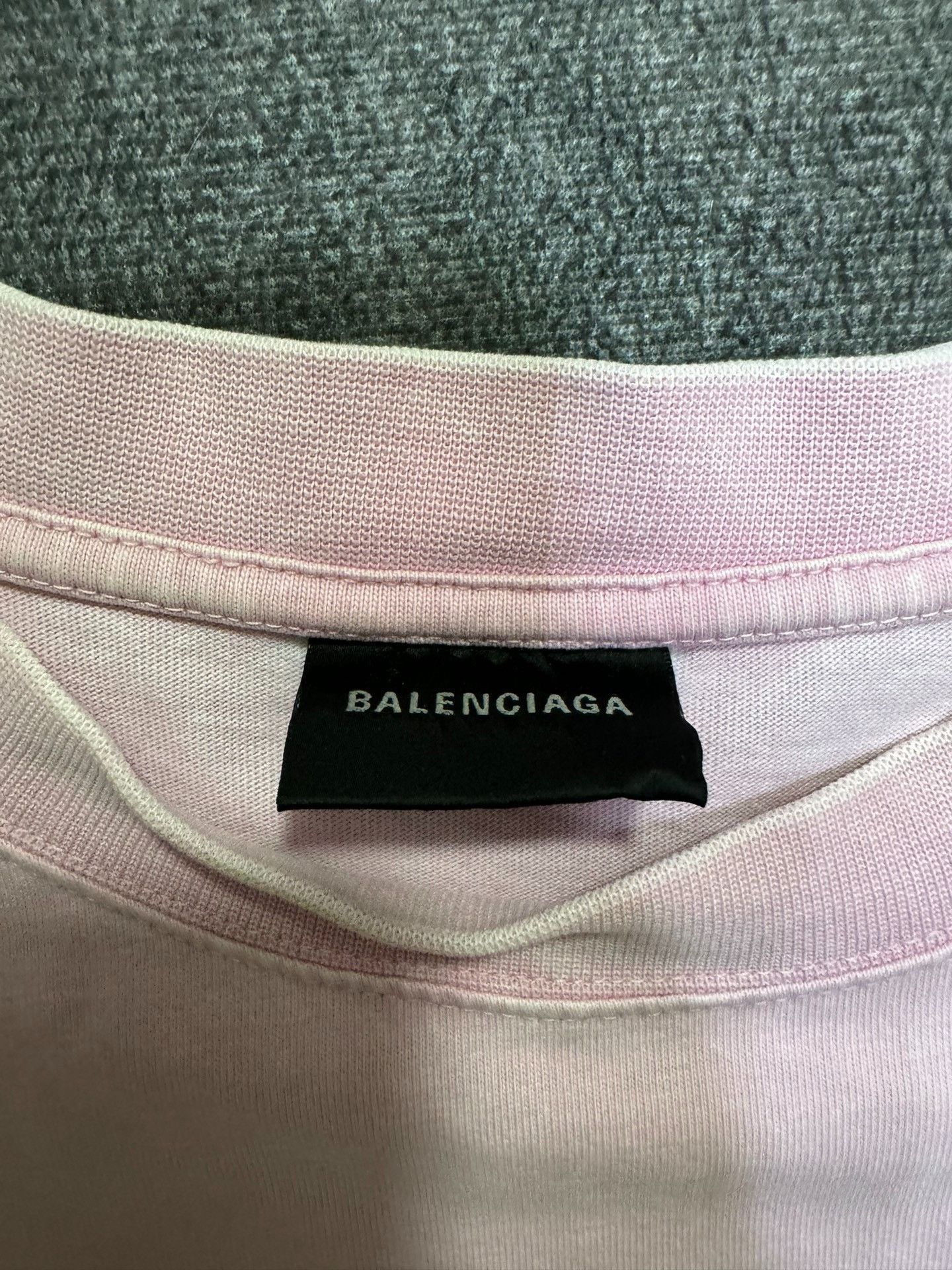 Balenciaga Balenciaga BAL BACK BLEED Women's Large T-Shirt 2501-Nextar Size S / US 4 / IT 40 - 3 Thumbnail