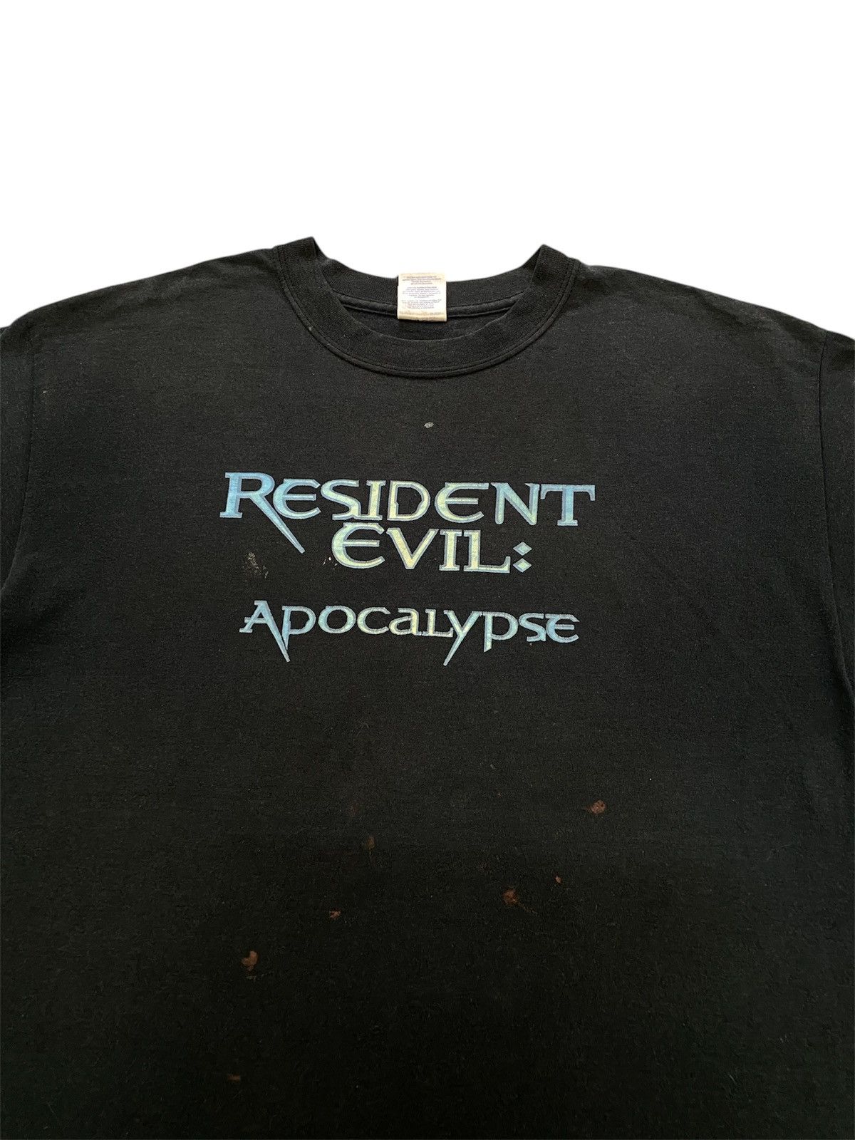 Gildan × Vintage Vintage Y2K Resident Evil Apocalypse Movie Tee Size US L / EU 52-54 / 3 - 3 Thumbnail