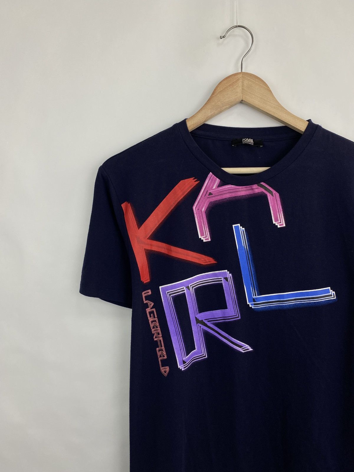 Karl Lagerfeld Karl Lagerfeld Beachwear T-Shirt Rare Retro Hype Y2K Size US L / EU 52-54 / 3 - 2 Thumbnail