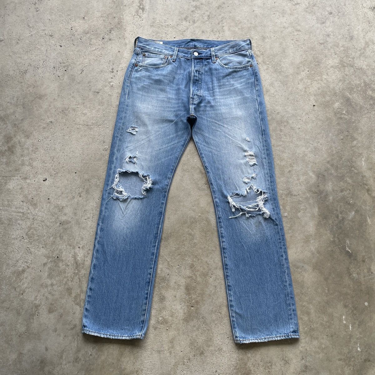 Levi's Vintage Clothing Levis 501 Big E Ripped Jean Faded Distressed Denim Pants W34 Size US 34 / EU 50 - 1 Thumbnail