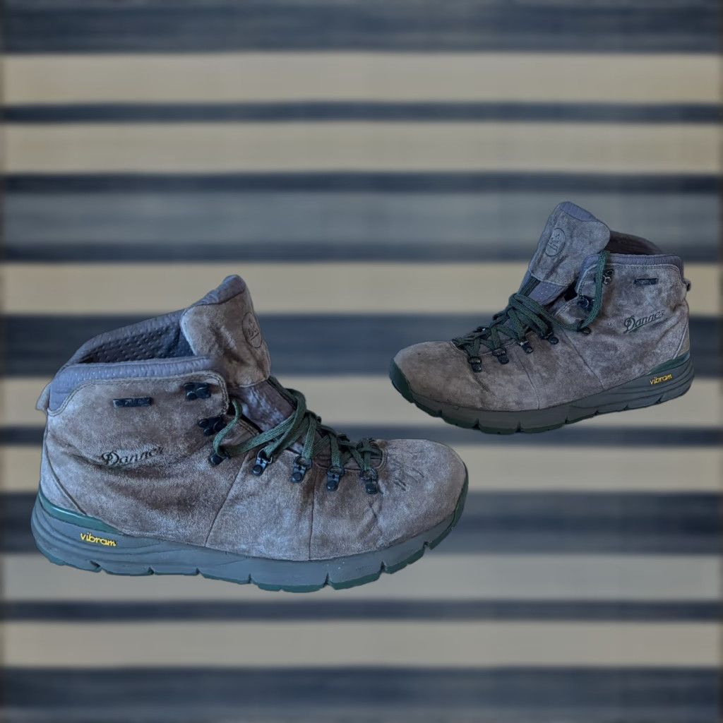 Danner Danner Mountain 600 Boots Brown Green Leather Vibram 4.5" 62243 Mens Size 14 D Boots Mens Size 14 Brown Size US 14 / EU 47 - 1 Thumbnail