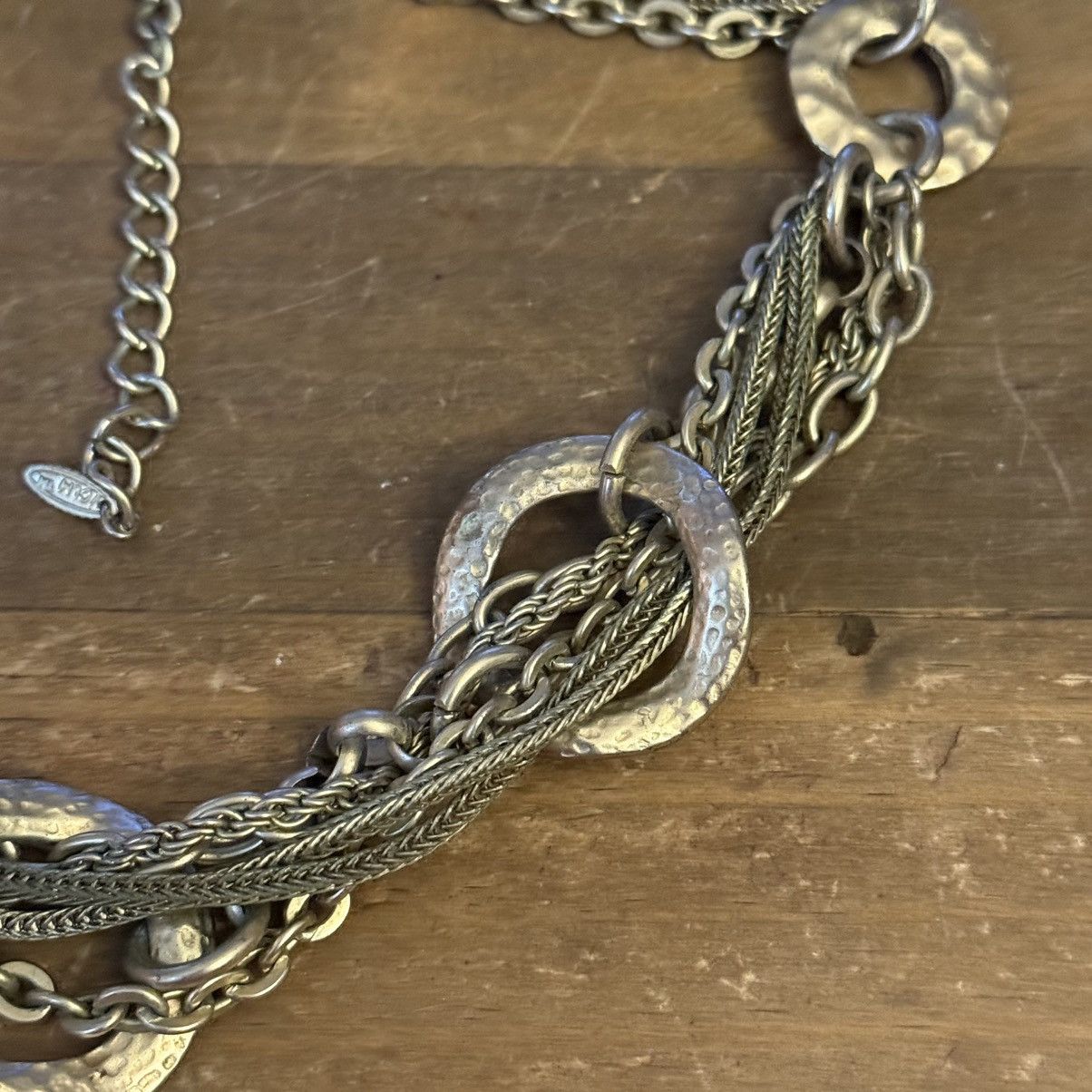 Other VCLM gold tone multi strand hammered links collar necklace Size ONE SIZE - 3 Thumbnail