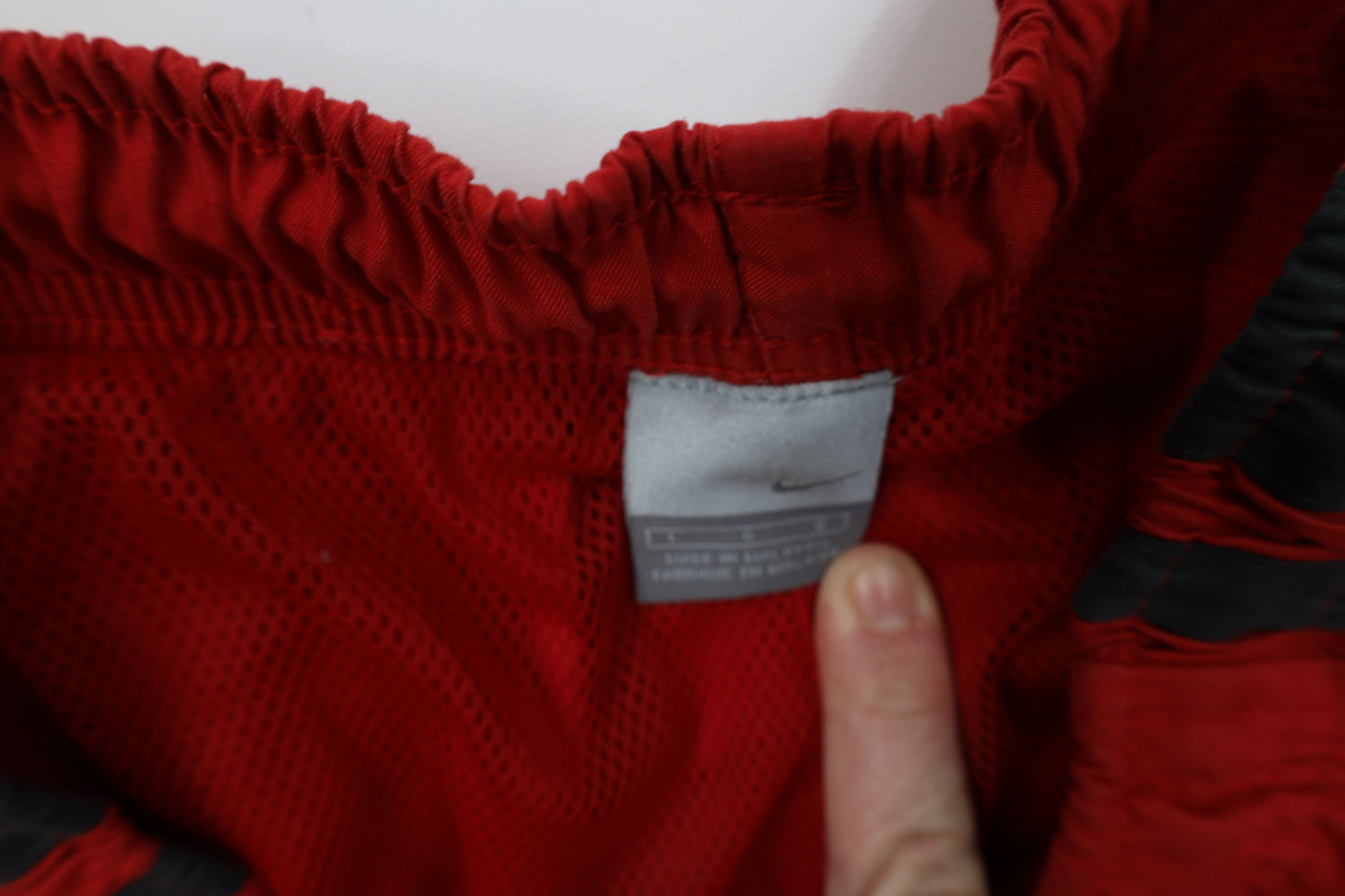 Nike Vintage Y2K Nike Scott Mini Swoosh Lined Cargo Shorts Trunks Size US 34 / EU 50 - 10 Thumbnail