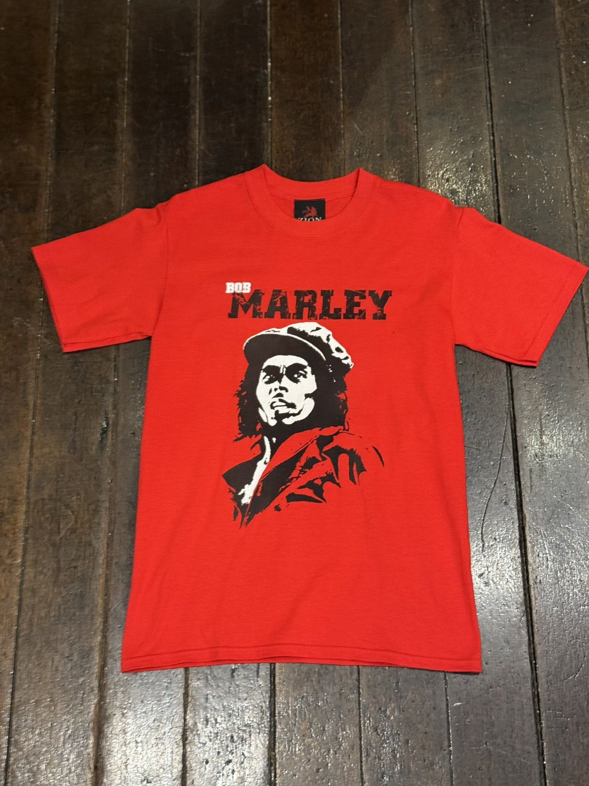 Bob Marley × Vintage Bob Marley Zion Rootswear Vintage Red T-Shirt Size S Size US S / EU 44-46 / 1 - 1 Thumbnail