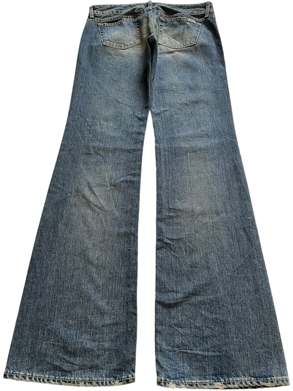 Japanese Brand Vintage Japanese Brand Mud Wash Distressed Flare Jeans Size 32" / US 10 / IT 46 - 2 Thumbnail