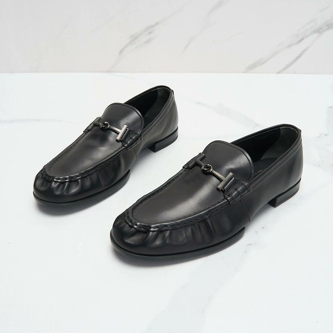 Tod's Tod's Double T Buckle Pleated Loafers Size US 8 / EU 41 - 1 Thumbnail