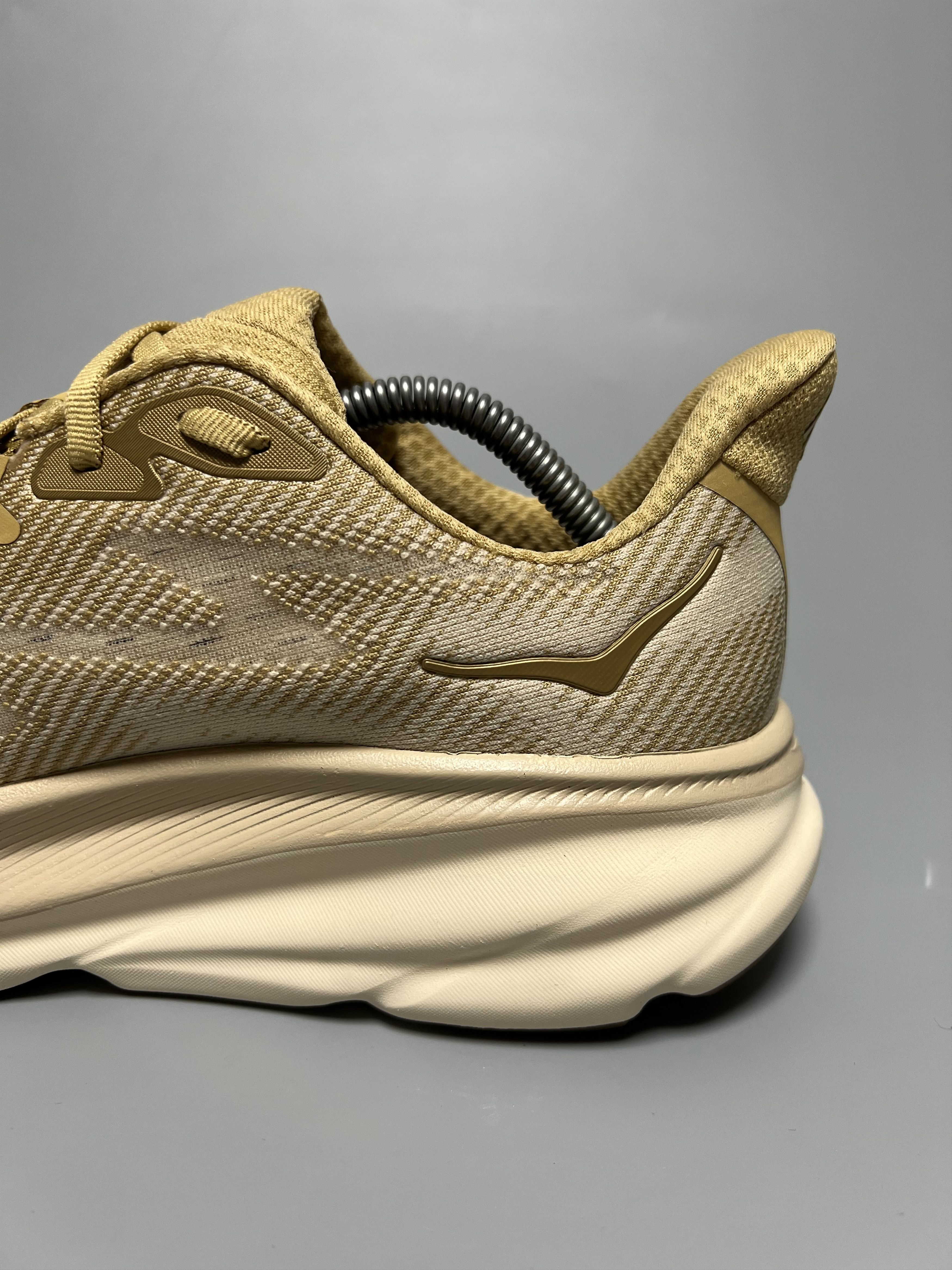 Hoka 9D Hoka One One Clifton 9 Running Shoes Walking Gym Size US 9 / EU 42 - 11 Thumbnail