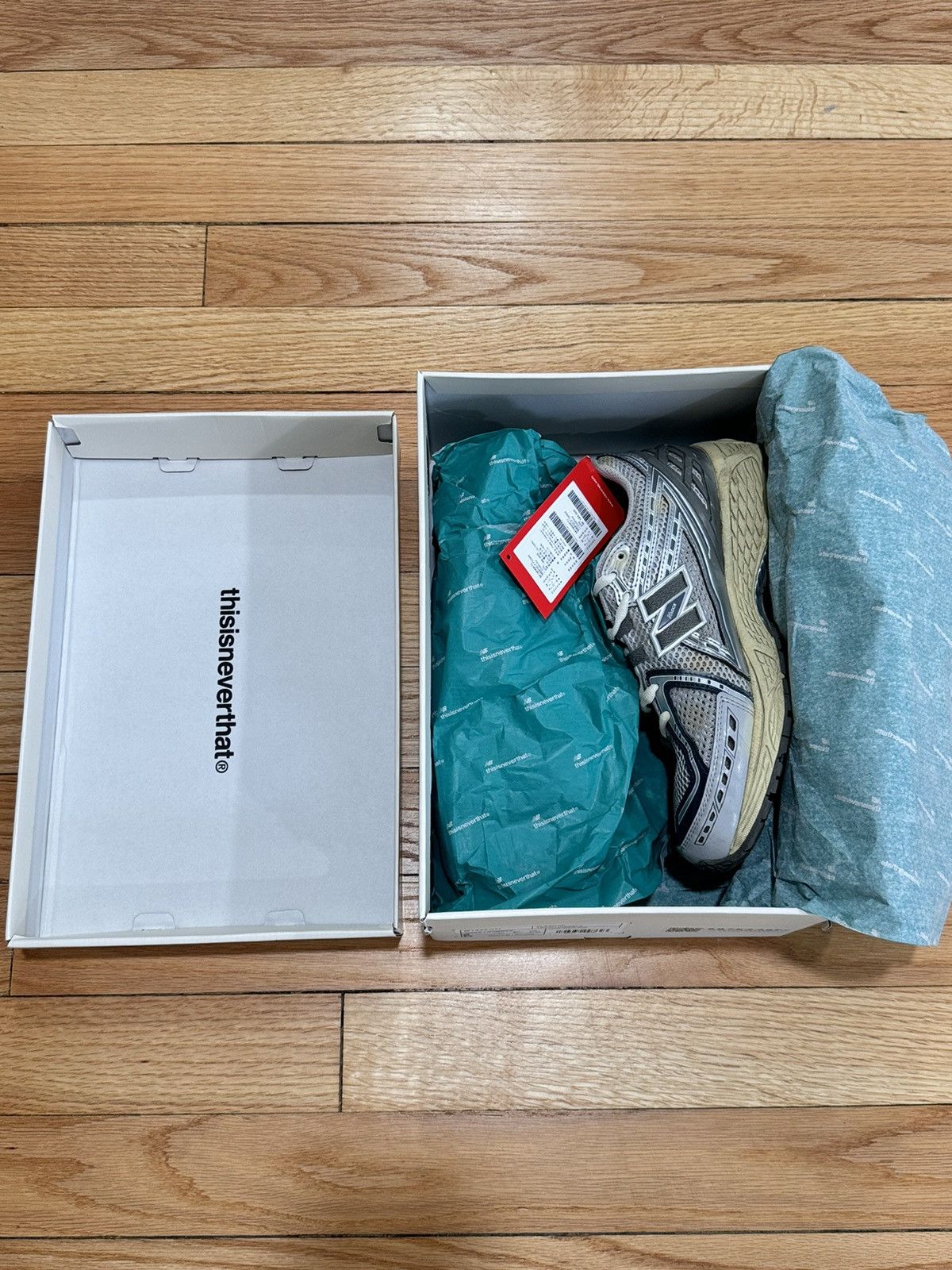 New balance thisisneverthat 1906R