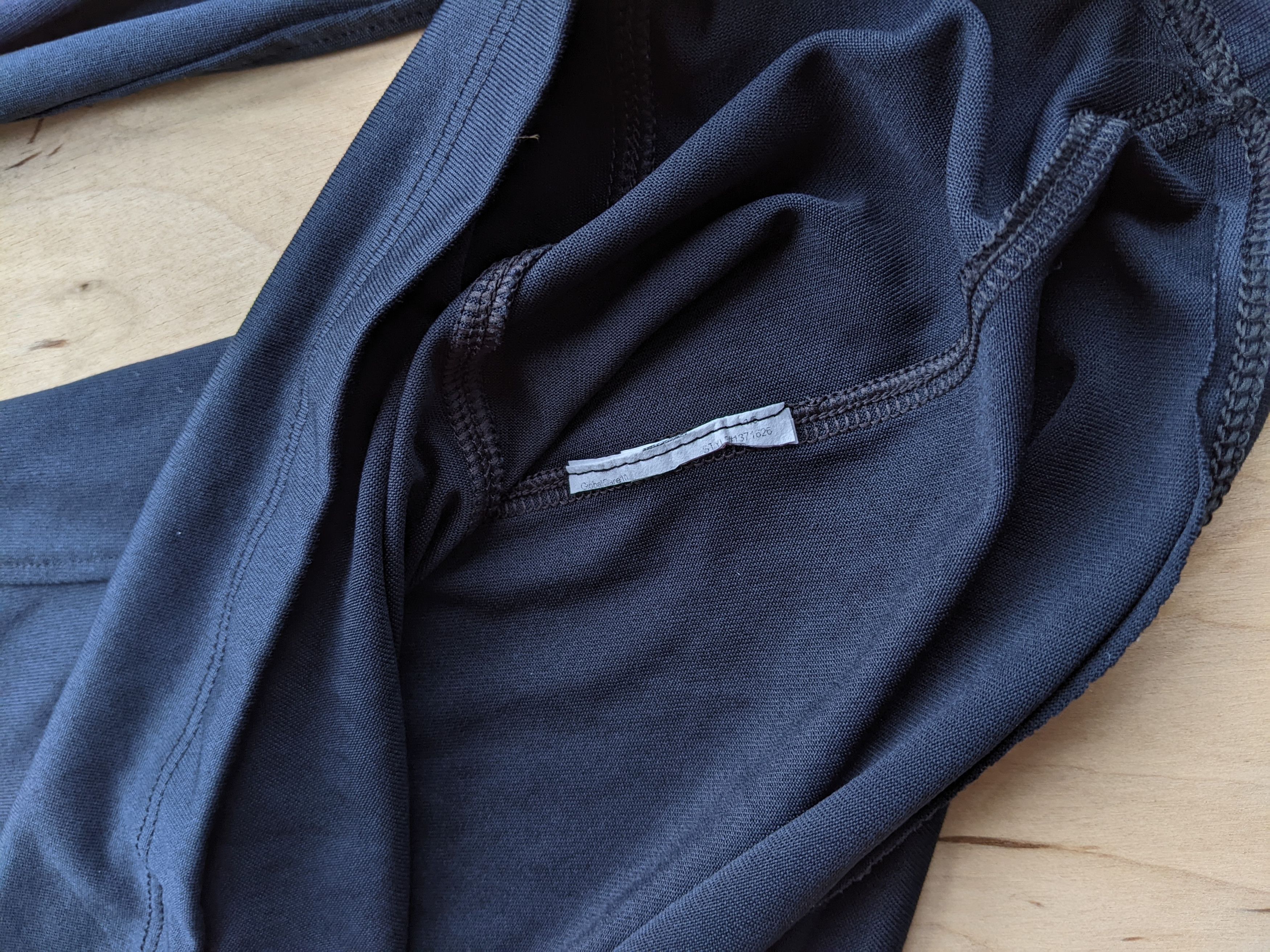 Under Armour Under Armour Longsleeve baselayer 3/4 tshirt nike lululemon Size S / US 4 / IT 40 - 9 Thumbnail