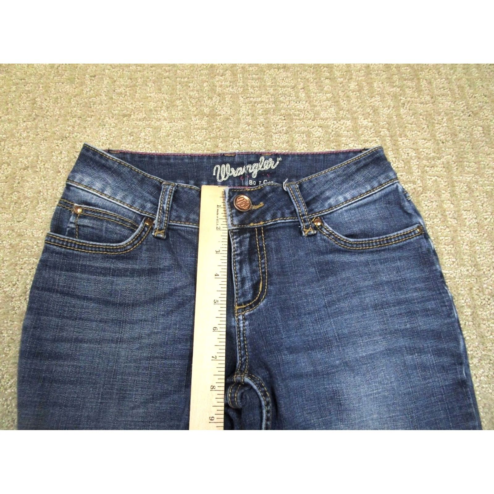 Wrangler Wrangler Jeans Women 2 Blue Low Rise Bootcut Western Jeans Light Wash Distressed Stretch Bootcut Womens Regular Size 2 Blue Denim Size 26" / US 2 / IT 38 - 6 Thumbnail