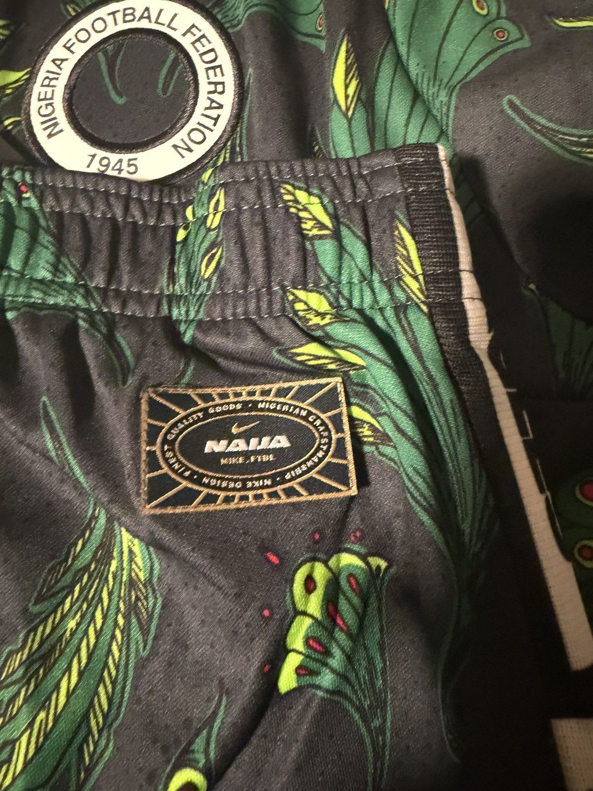 Nike Nike Nigeria Tracksuit Size US M / EU 48-50 / 2 - 11 Thumbnail