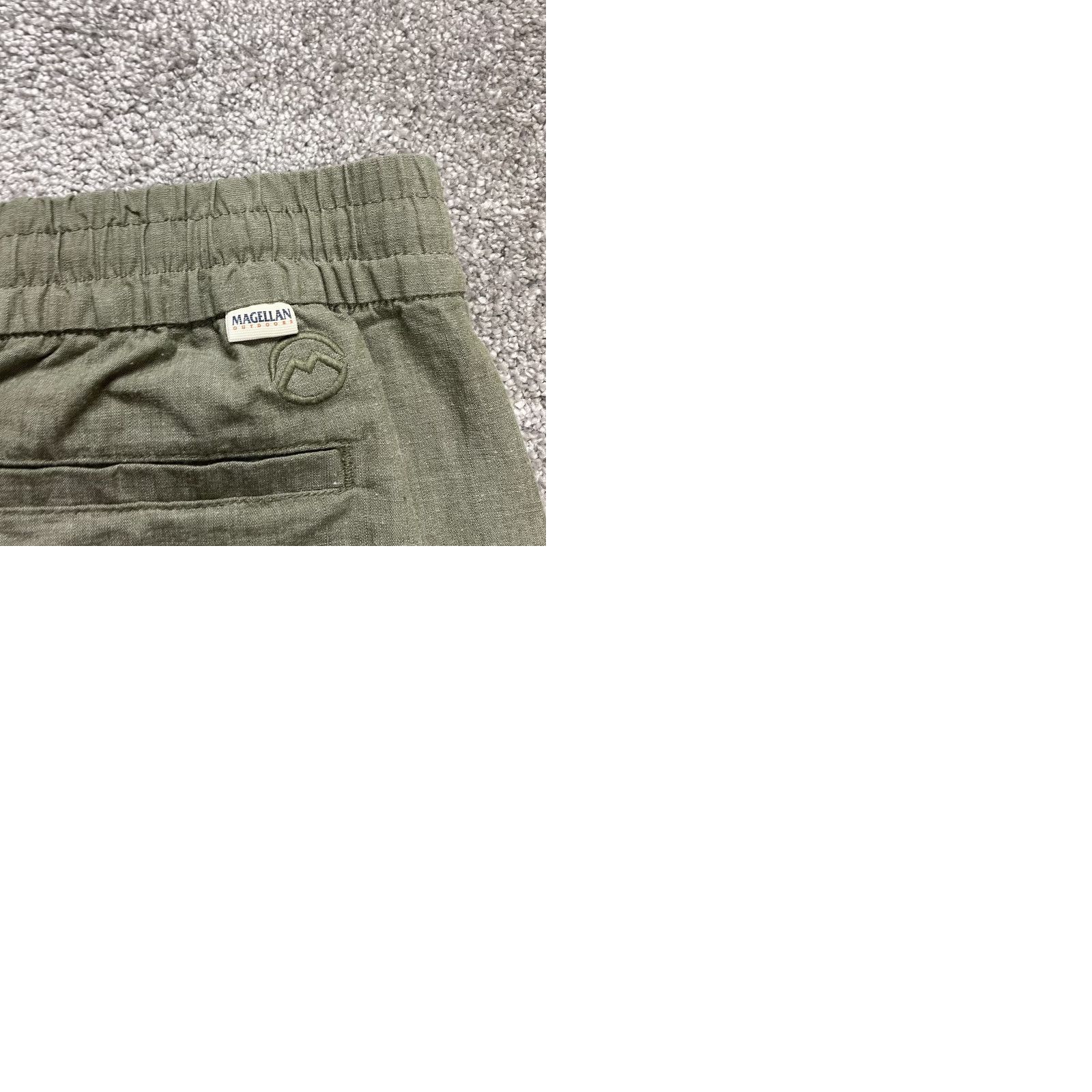 Vintage VINTAGE Magellan Outdoors Shorts Womens 2XL Green Stretch Drawstring Pockets Casual 5" Capable of Travel Adult Womens Size 27" / US 4 / IT 40 - 9 Thumbnail