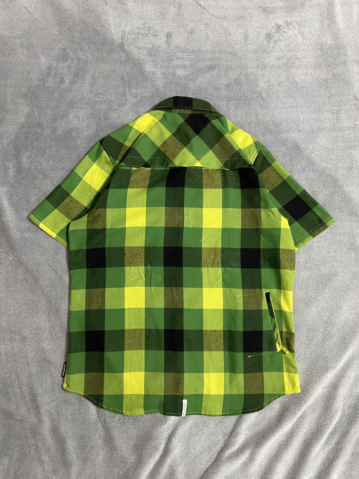 Oakley Vintage Y2k Oakley shirt Size US L / EU 52-54 / 3 - 11 Thumbnail