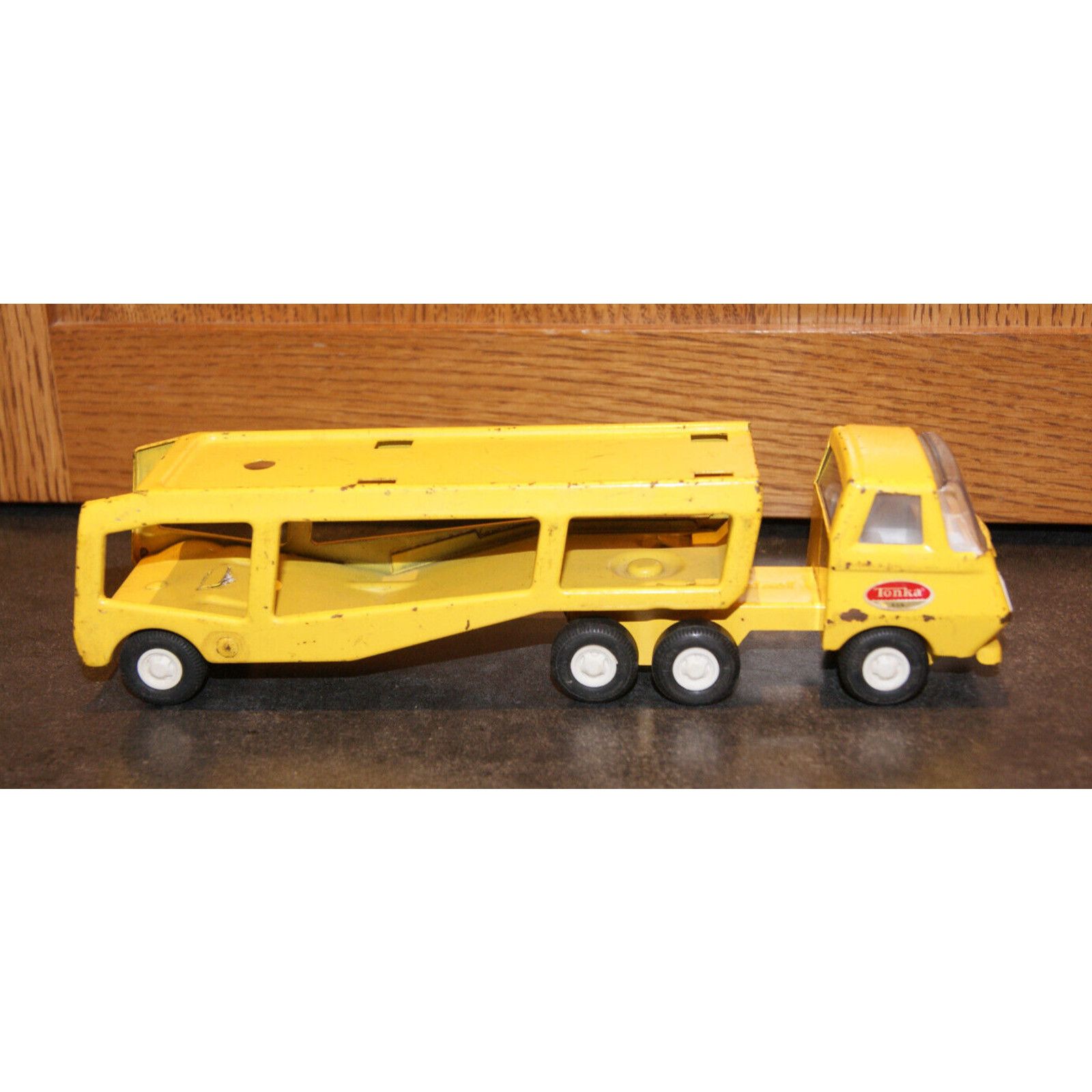 Other VTG Tonka Mini Auto Transport Car Carrier Semi Truck 1960/70 Size ONE SIZE - 1 Thumbnail