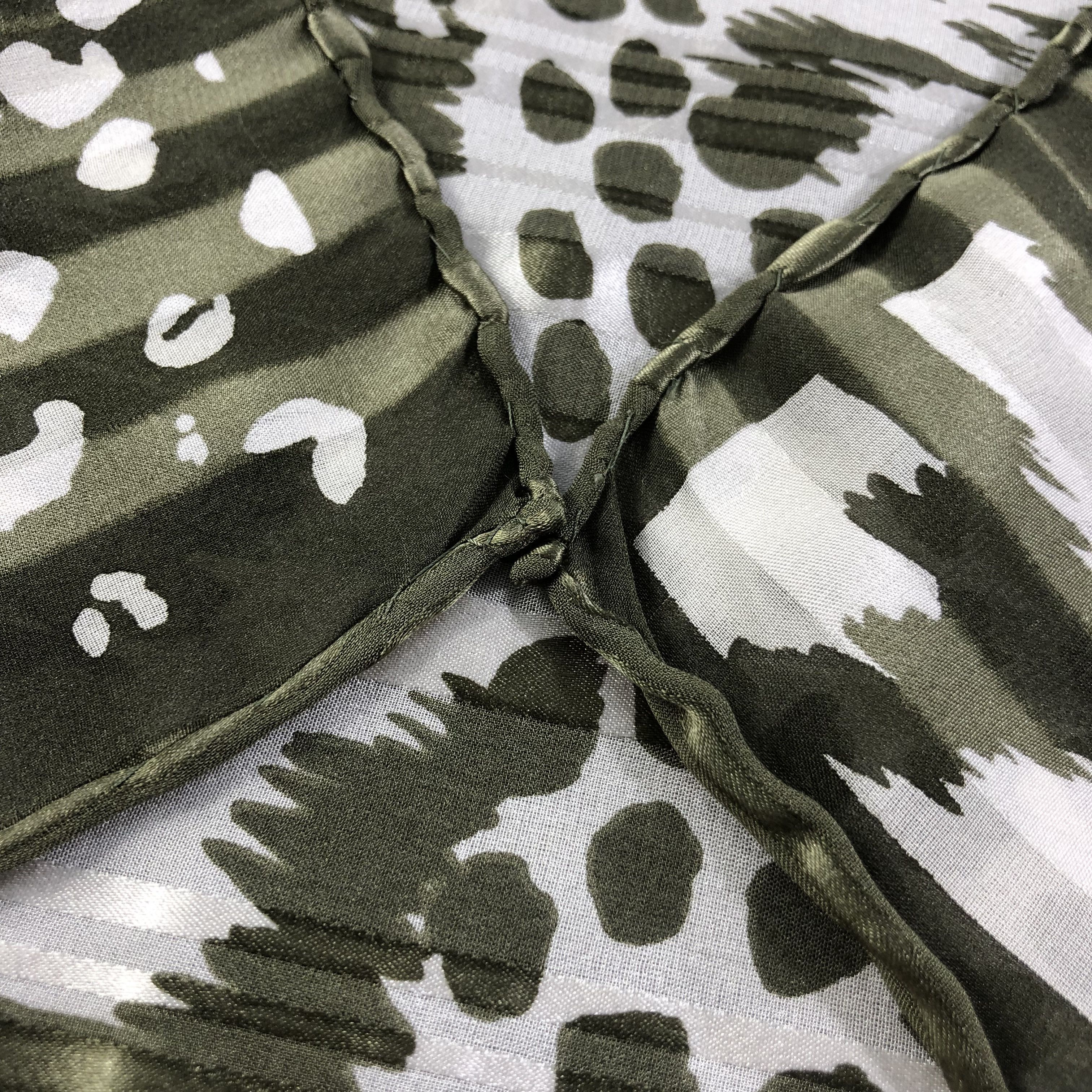 Hypebeast Luxury Design Silk Scarf M654 Size ONE SIZE - 3 Thumbnail
