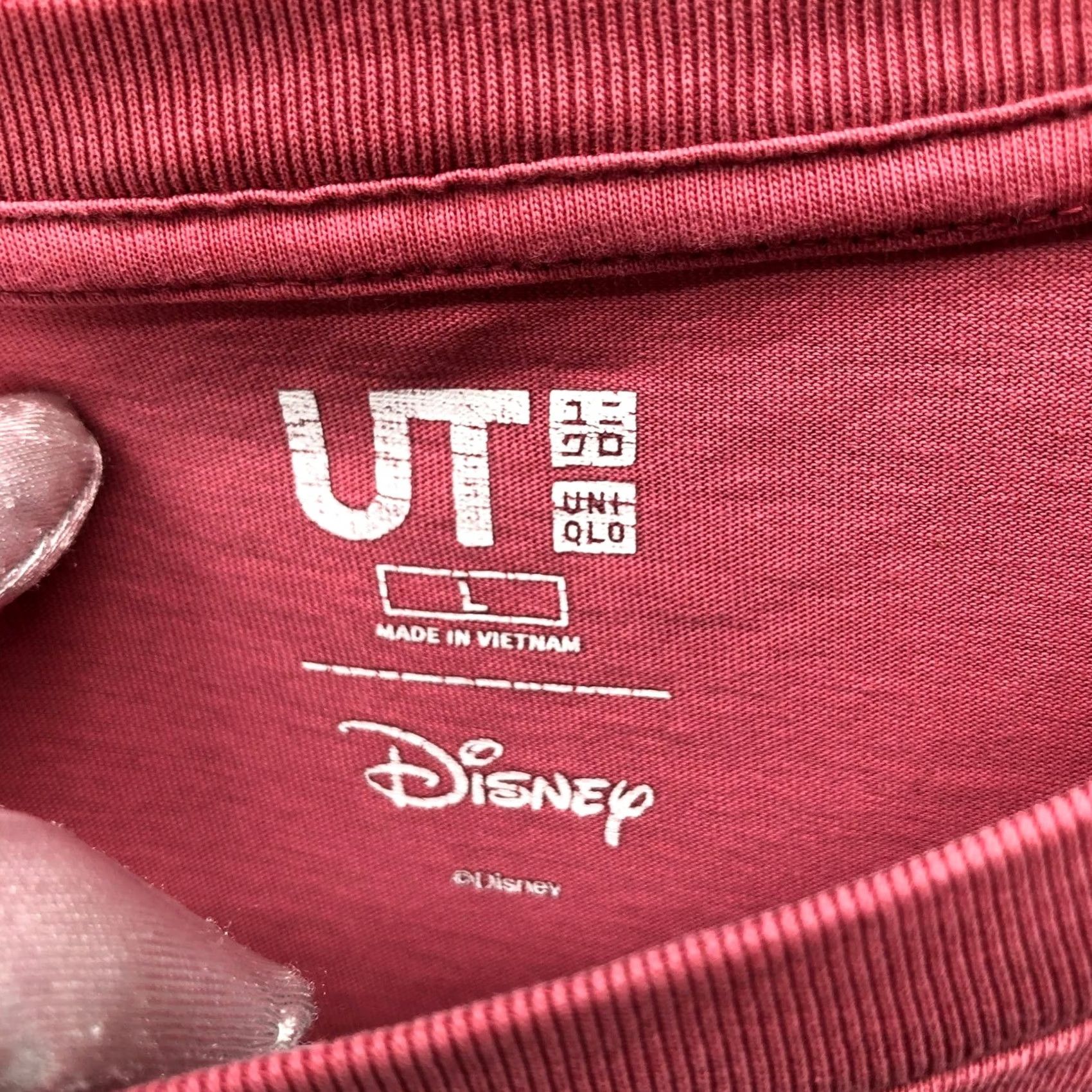 Uniqlo VINTAGE Uniqlo UT Disney Mickey Mouse T Shirt Mens L Pink Short Sleeve Crewneck Cotton Size US L / EU 52-54 / 3 - 4 Thumbnail
