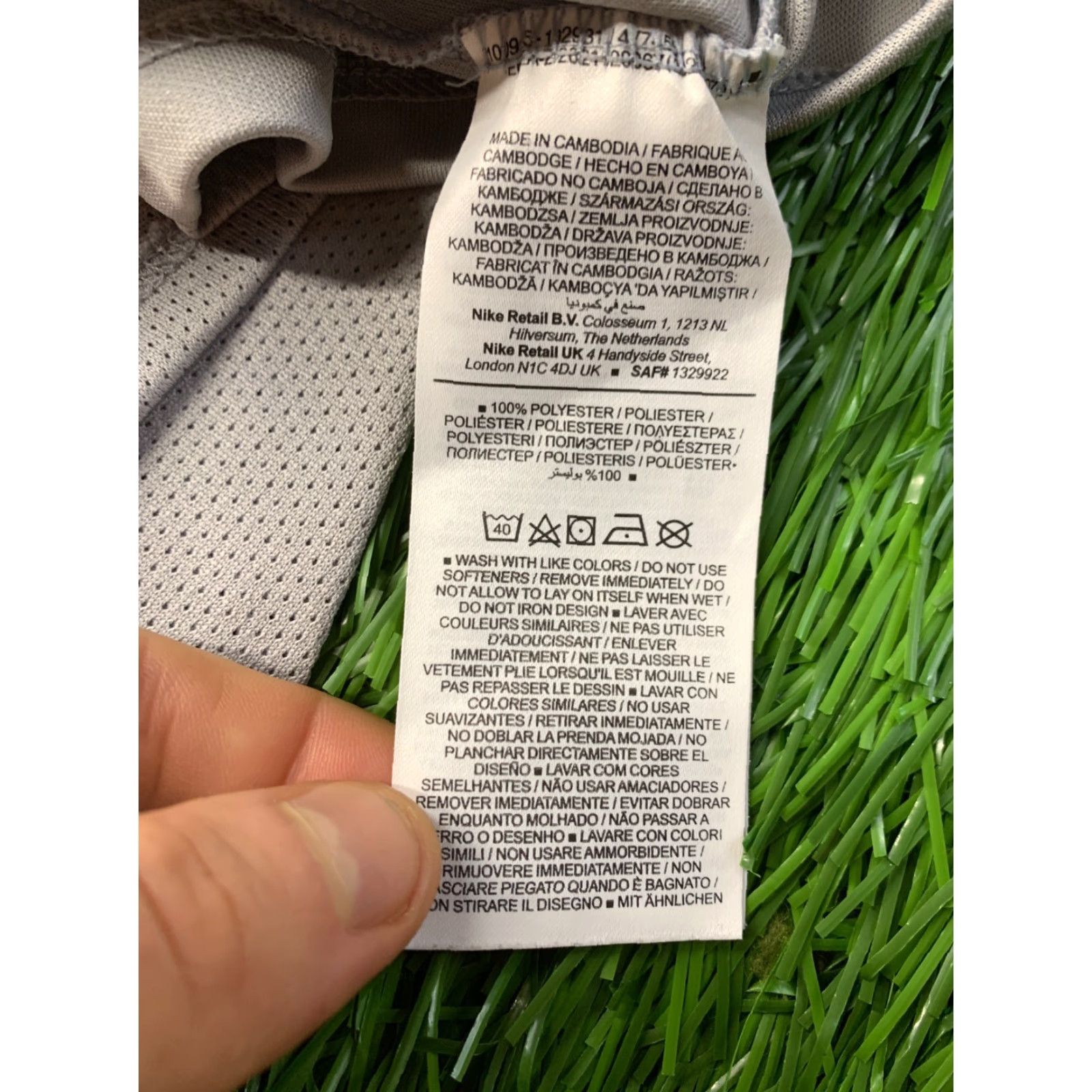 Nike NIKE Academy Dri-FIT 2023 Women Football Soccer Shirt XS Nike Academy Dri-FIT Shirt Women Football Soccer XS Size XS / US 0-2 / IT 36-38 - 5 Thumbnail