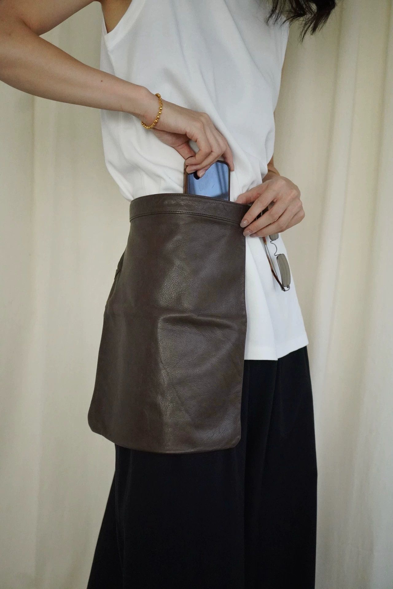 Issey Miyake Issey Miyake 1980s Rare Gray-Brown Waist Bag 9/10 Size ONE SIZE - 4 Thumbnail