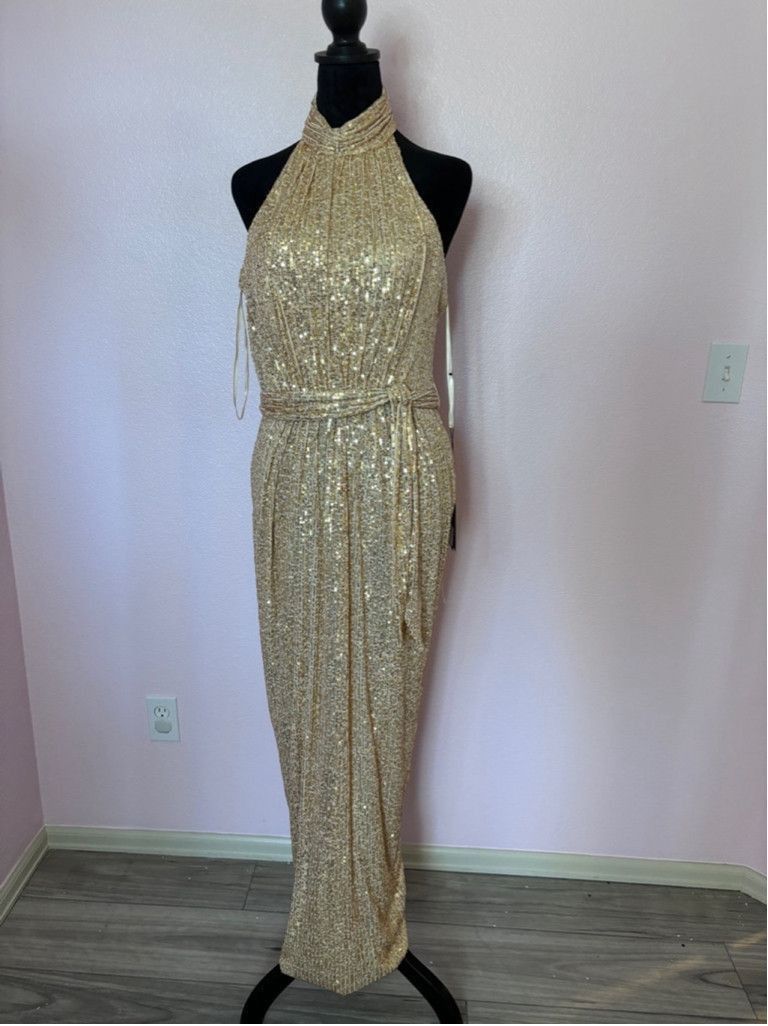Mac Duggal Women's Mac Duggal Gold Sequin Halter Gown Size 8 Size M / US 6-8 / IT 42-44 - 4 Thumbnail