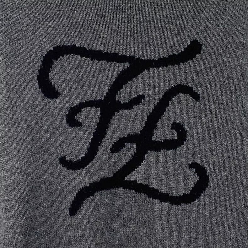 Fendi FENDI Dark Gray Logo Letter Embroidered Crew Neck Long Sle Size US L / EU 52-54 / 3 - 4 Thumbnail
