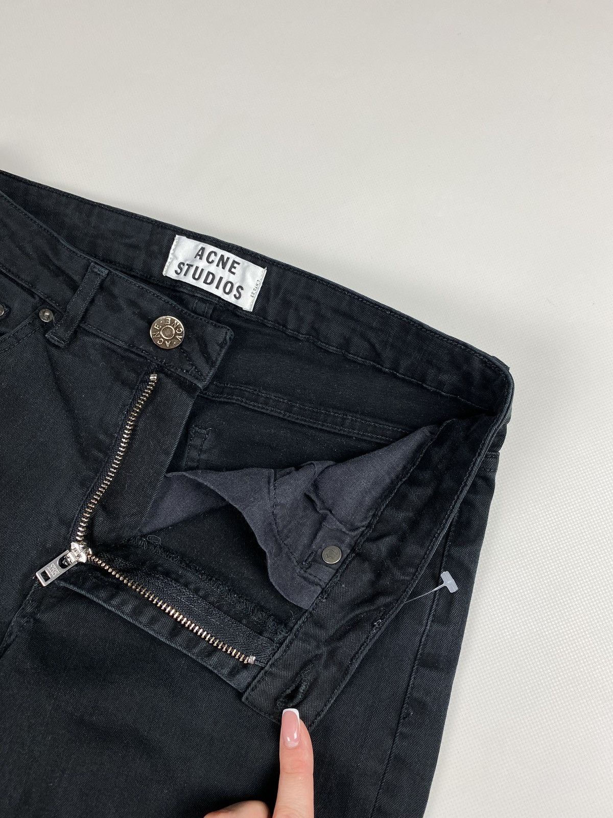 Acne Studios Acne Studios Skin 5 Lacey Black ladies jeans size 30 / 32 Size 30" / US 8 / IT 44 - 11 Thumbnail