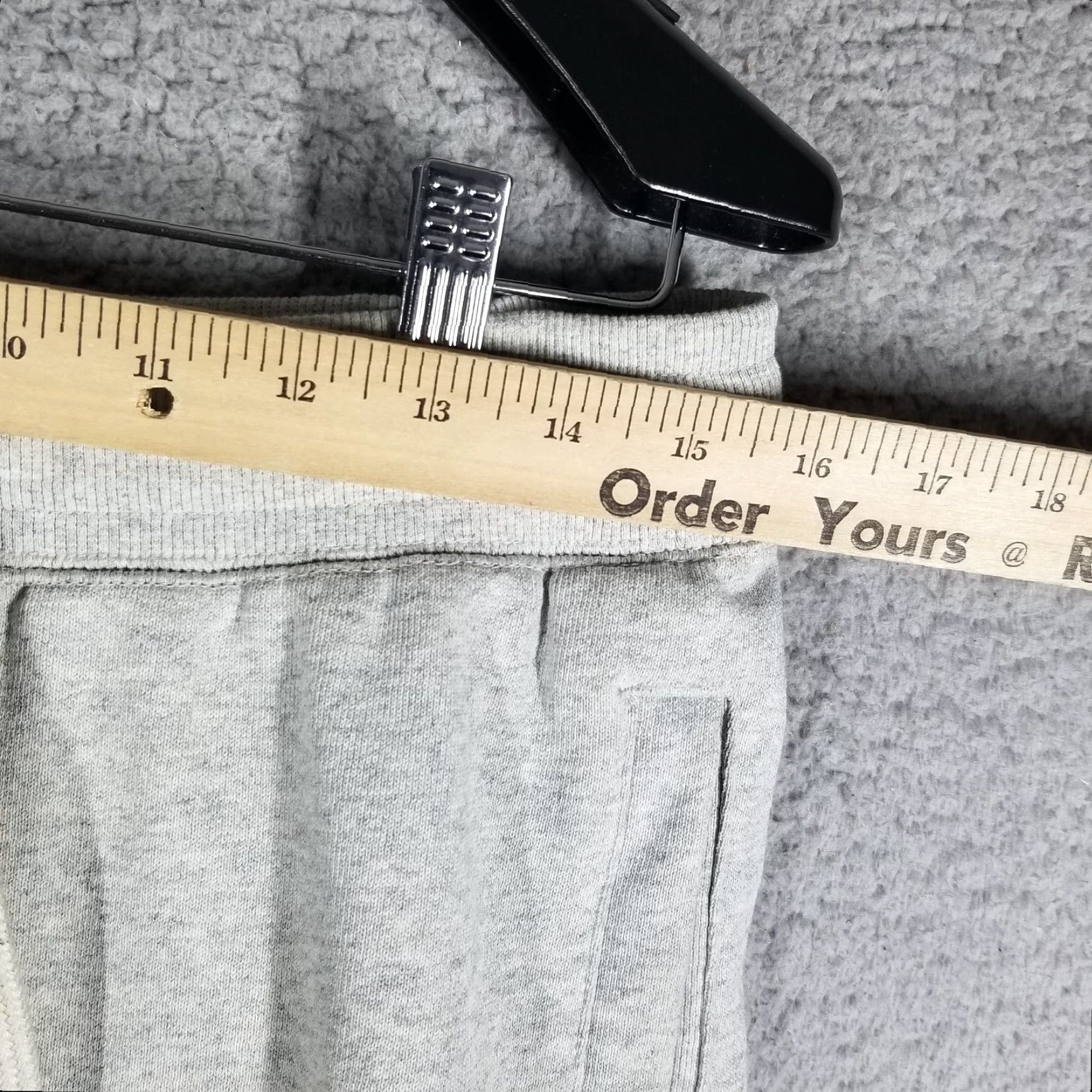 Nike VINTAGE Nike Sportwear Jogger Sweatpants Men's Size Medium Fleece Tapered Casual 90s Logo Size US 31 - 5 Thumbnail