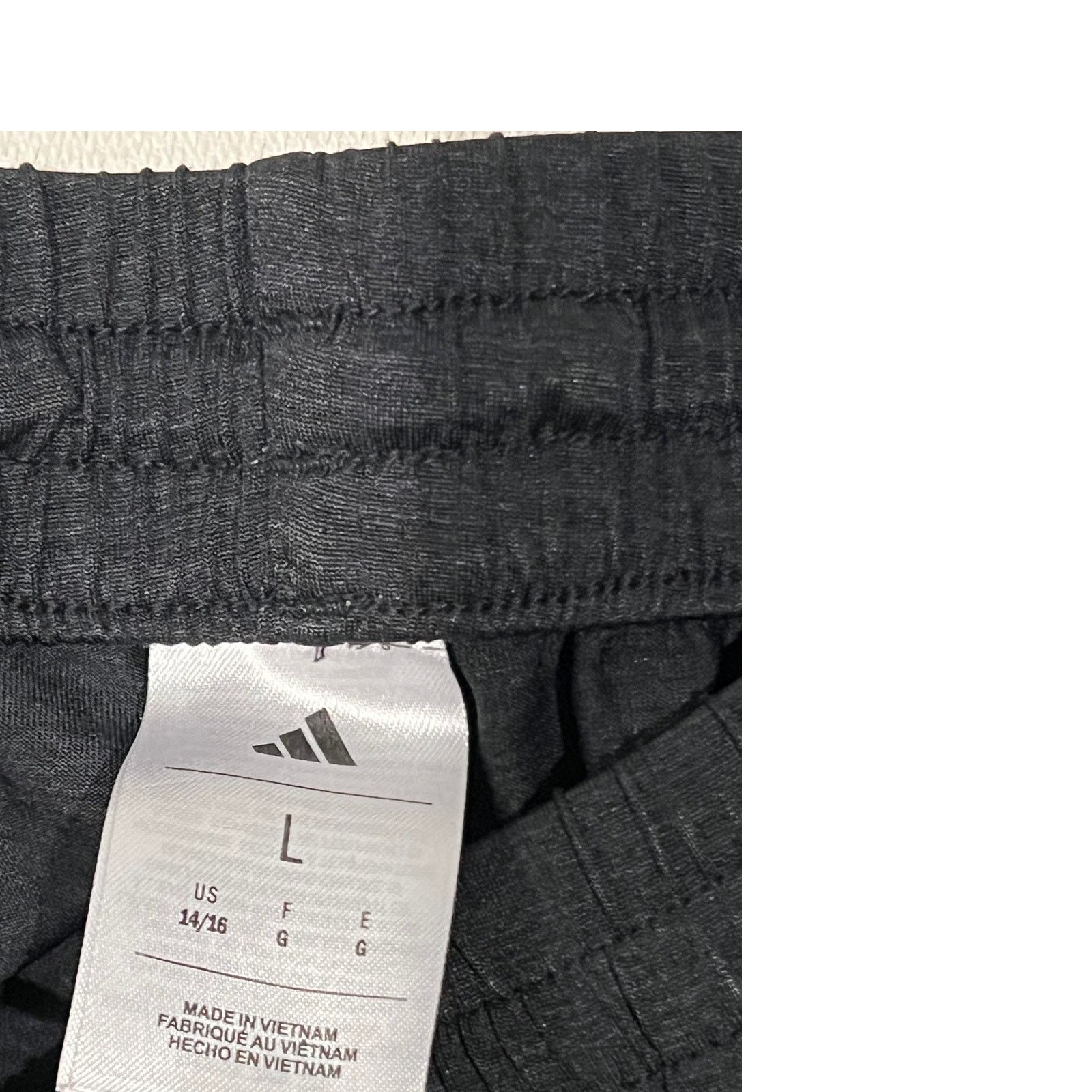 Lululemon Adidas Athletic Shorts Womans Med 10 Size 32" / US 10 / IT 46 - 3 Thumbnail