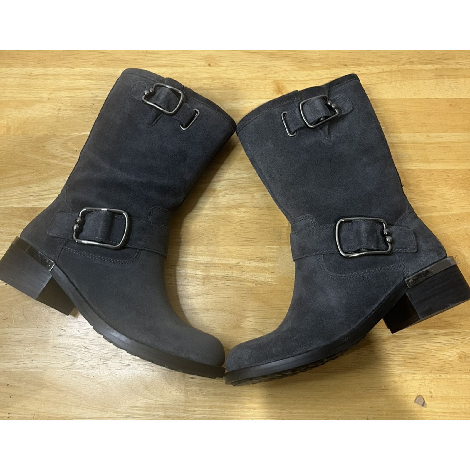 Vince Camuto Vince Camuto Women Sz 5 Wantilla Zip Buckle Fashion Boots Size US 5 / IT 35 - 10 Thumbnail