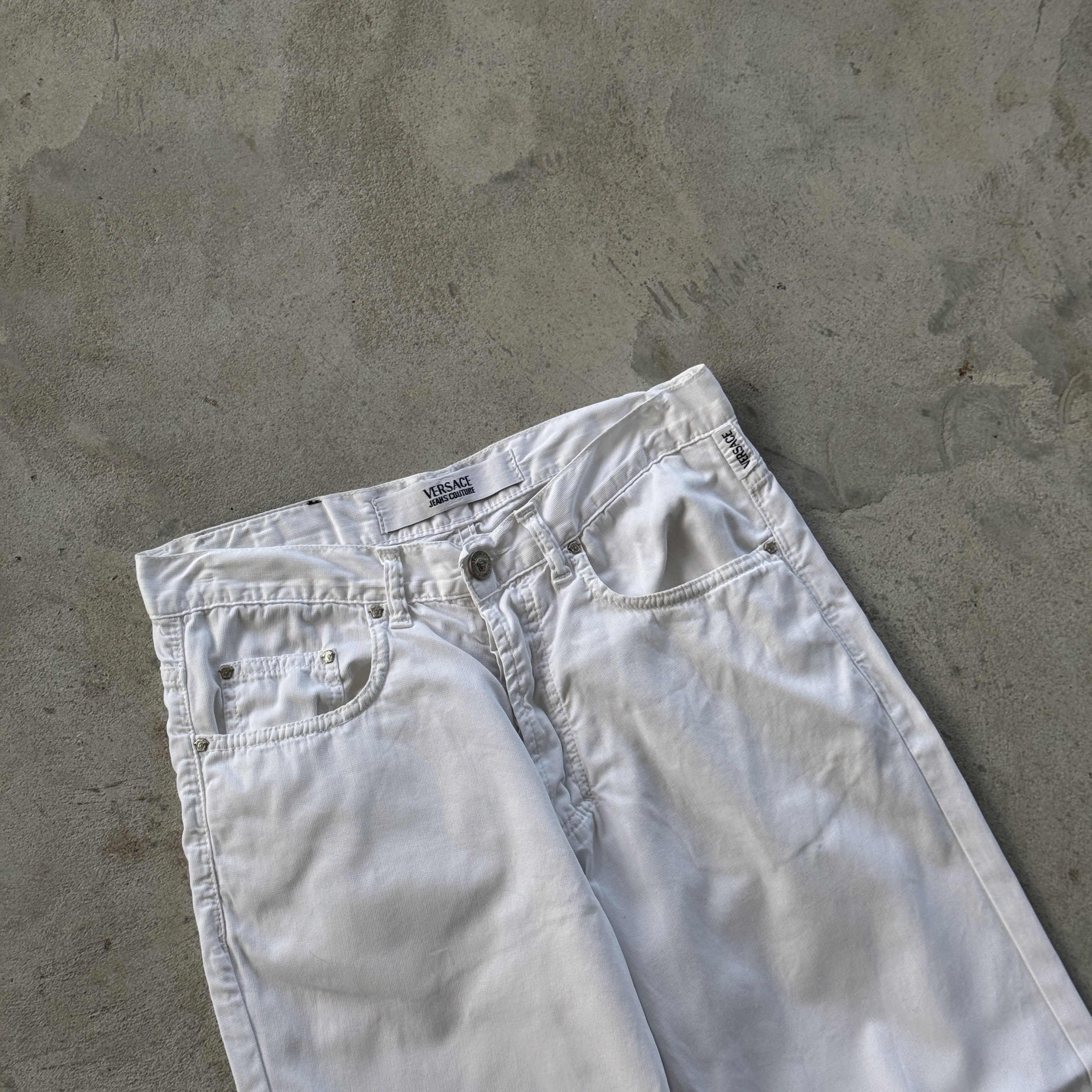 Versace Versace Jeans Couture Vintage White Corduroy Pants 30 Size US 30 / EU 46 - 5 Thumbnail