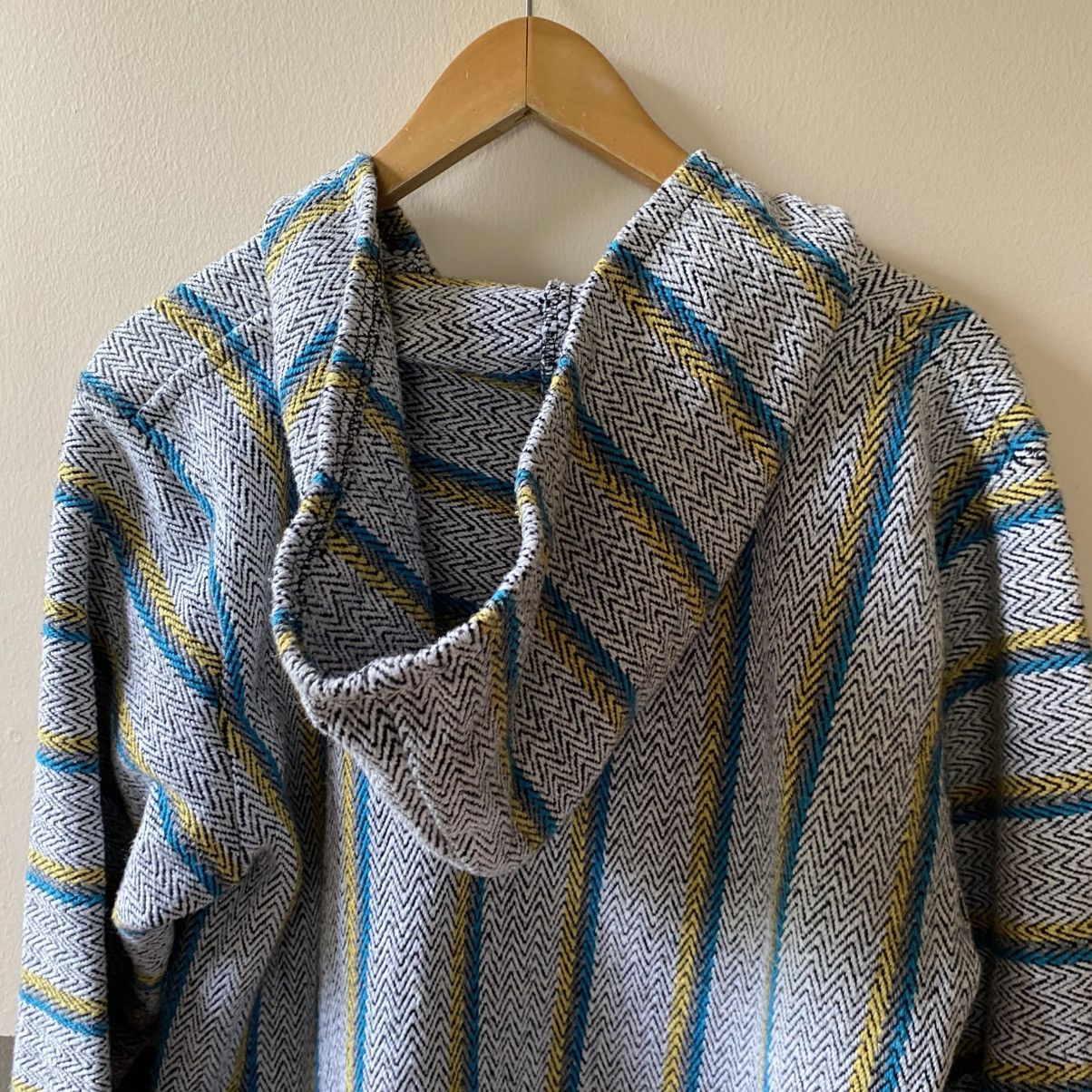 Vintage White Striped Baja Hoodie Pullover Size US L / EU 52-54 / 3 - 12 Thumbnail