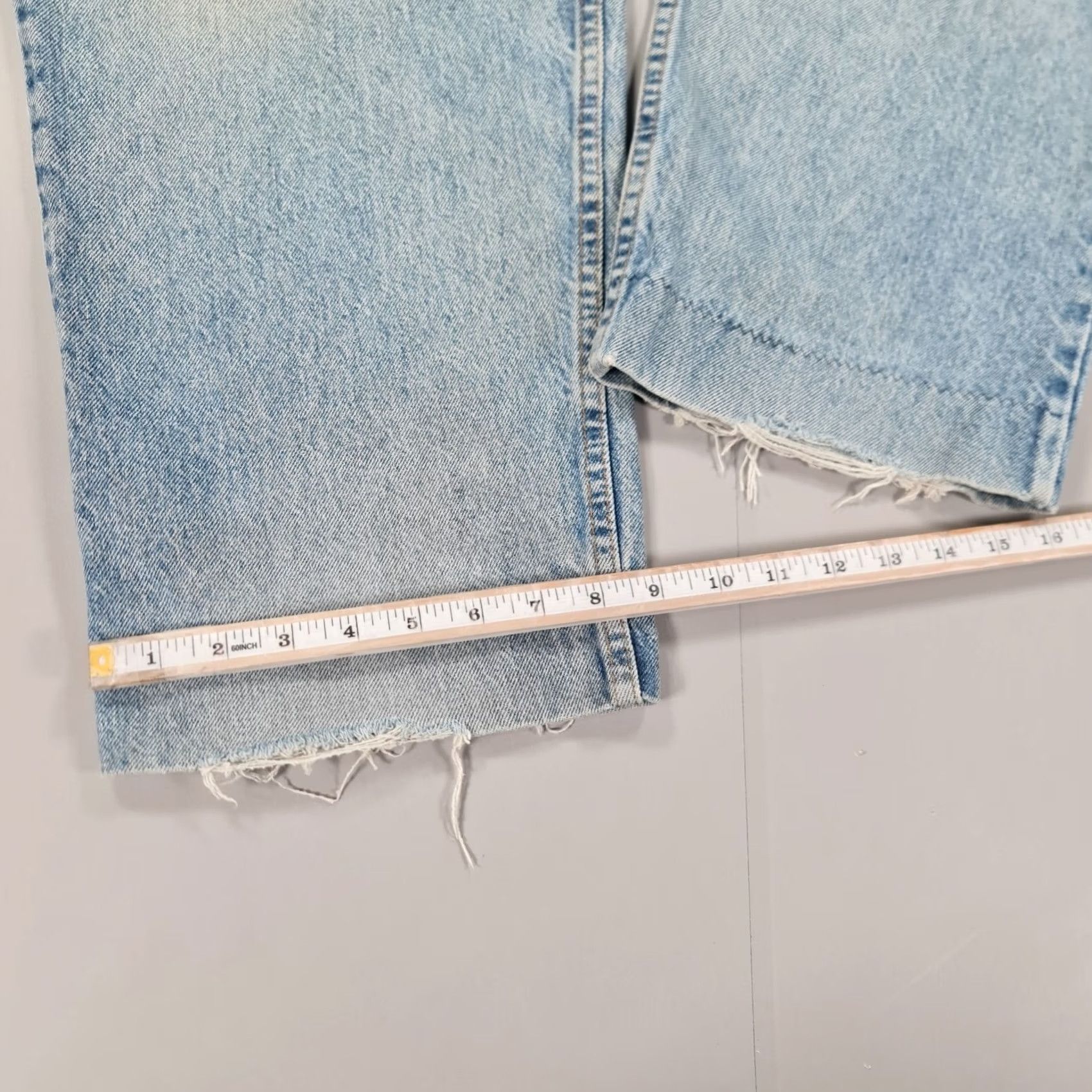 Levi's VINTAGE Levi's 540 Jeans Mens 48x27 Relaxed Fit Blue USA 90s Denim Cotton Zip Fly Straight Regular N/A Size US 32 / EU 48 - 6 Thumbnail