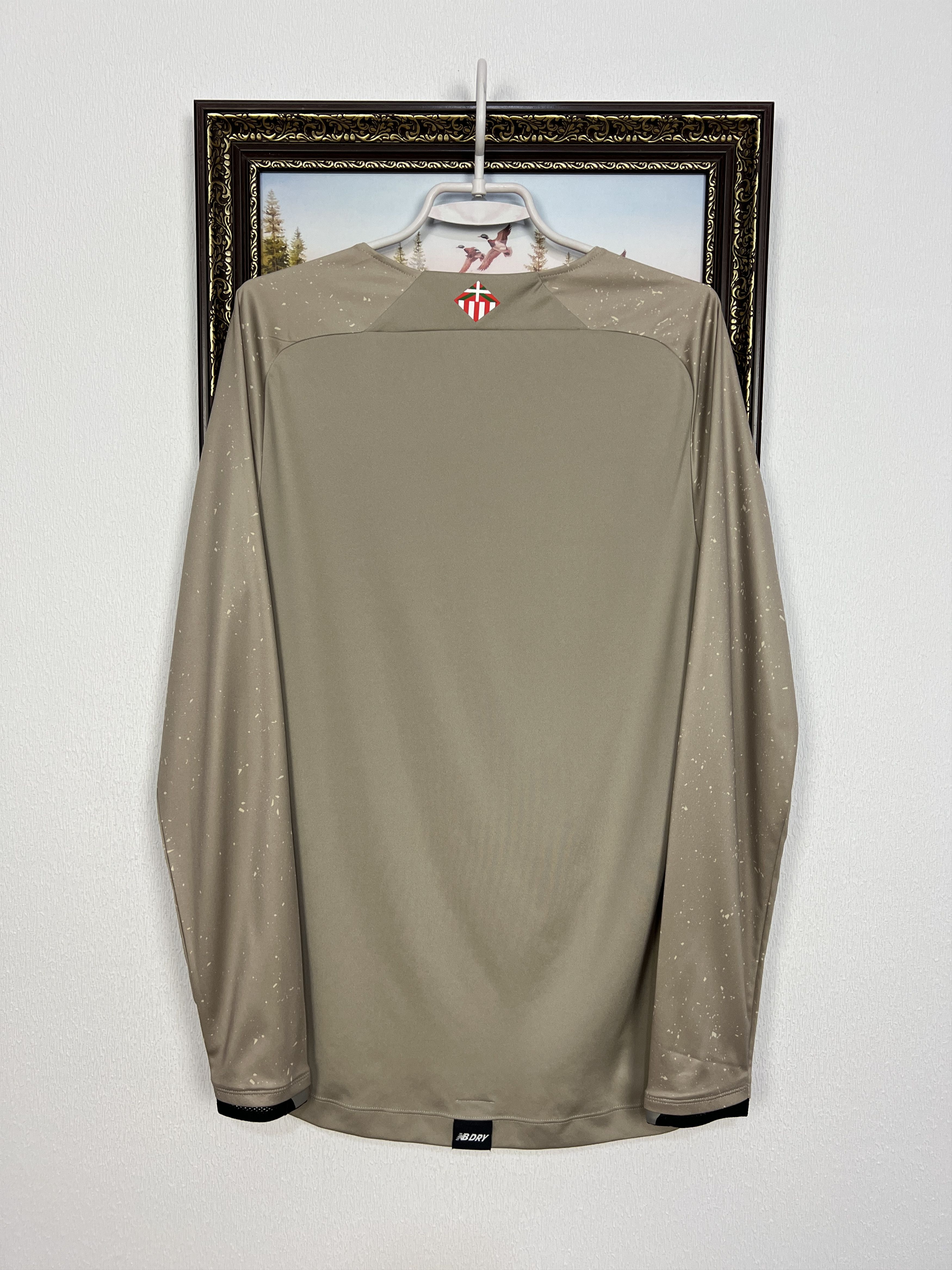 New Balance Athletic Bilbao Spain Football Shirt 2021 Soccer Long Sleeve Size US L / EU 52-54 / 3 - 9 Thumbnail